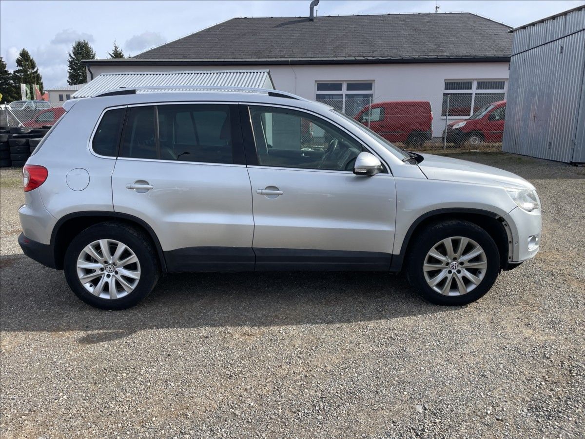 Volkswagen Tiguan, 2,0 TDi 4-Motion 125kw VADA MO - fotka 5