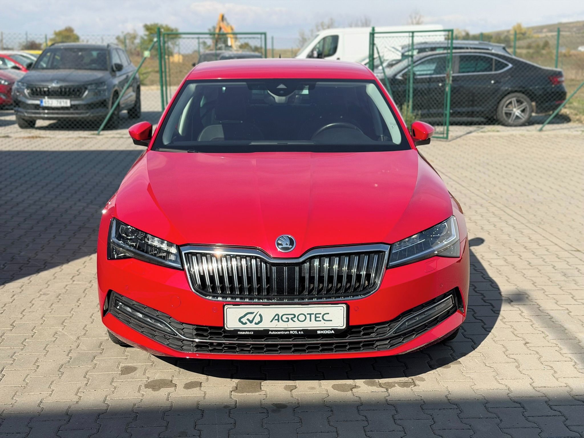 Škoda Superb, 2.0 TDI 110kW Style DSG - fotka 2