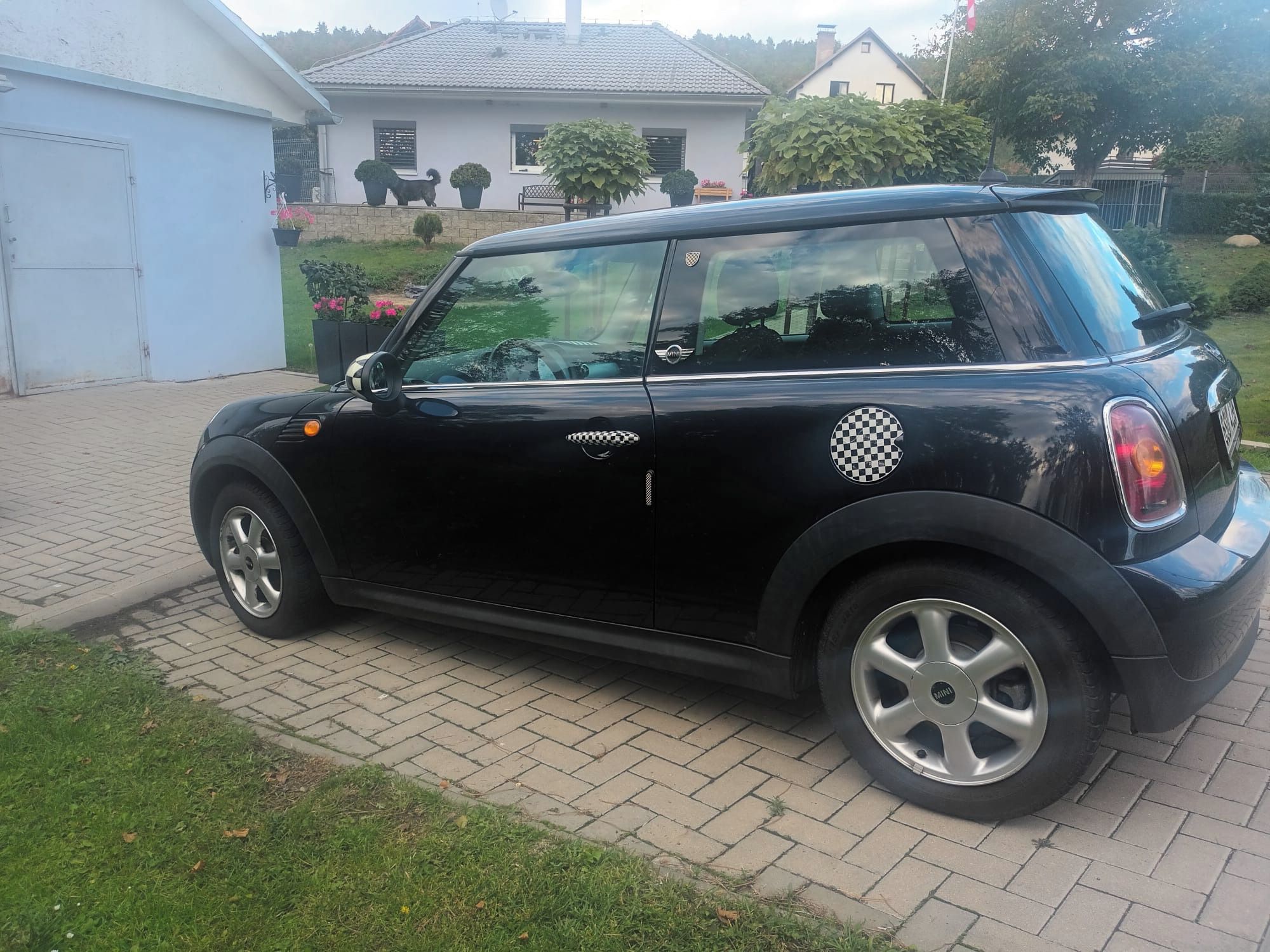 Mini One, 1,4 - fotka 3