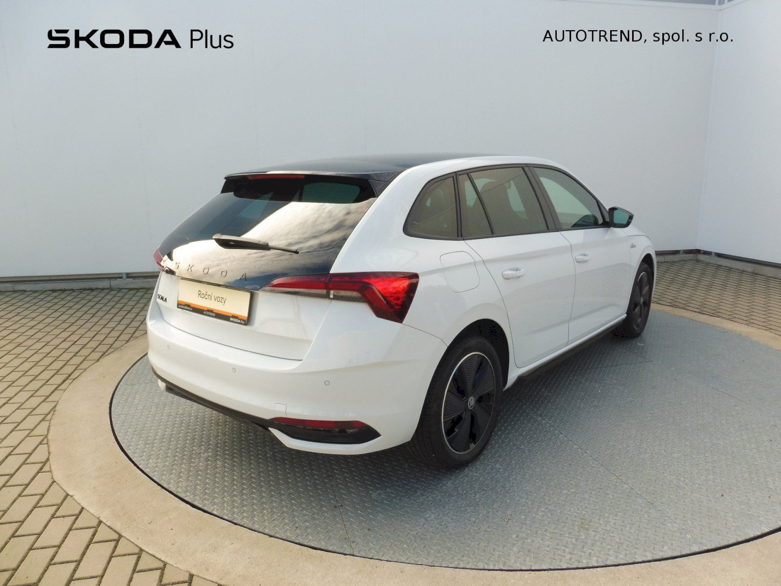 Škoda Scala, Monte Carlo 1,5 TSI 110kW - fotka 2