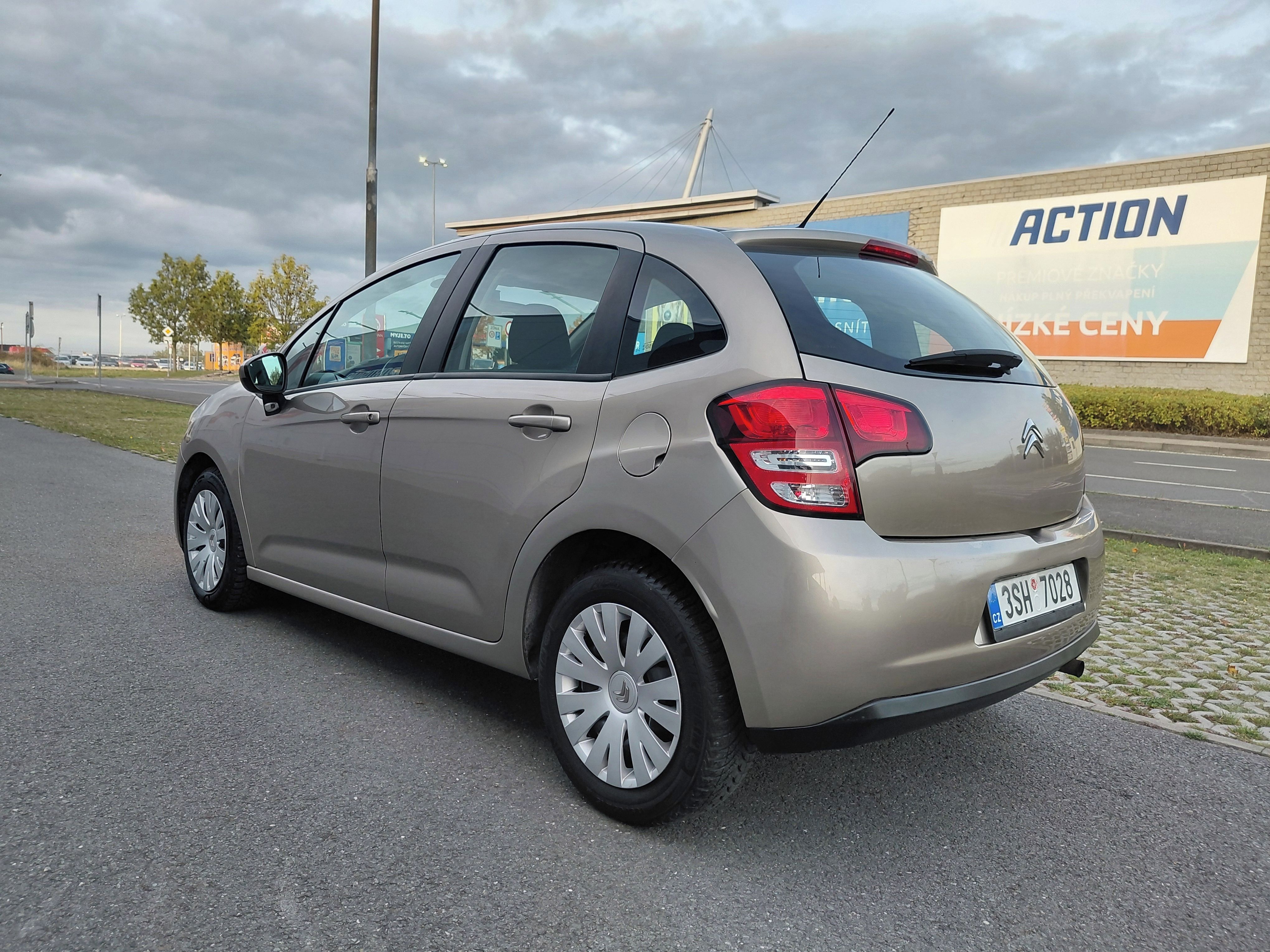 Citroën C3, 1.4HDI 2.MAJ,SPOLEHLIVÉ,PĚKNÉ - fotka 5