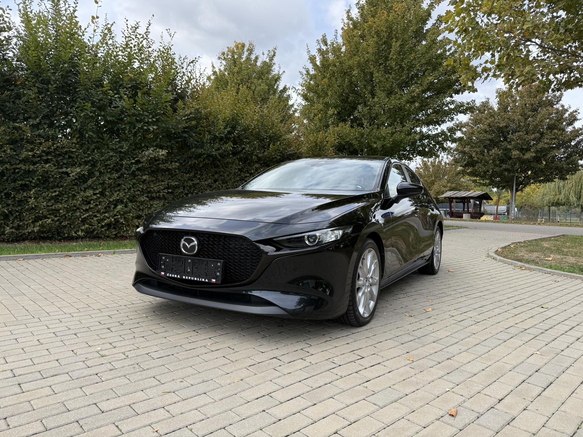 Mazda 3, 2.0 Skyactiv-X Mild-Hybrid - fotka 2