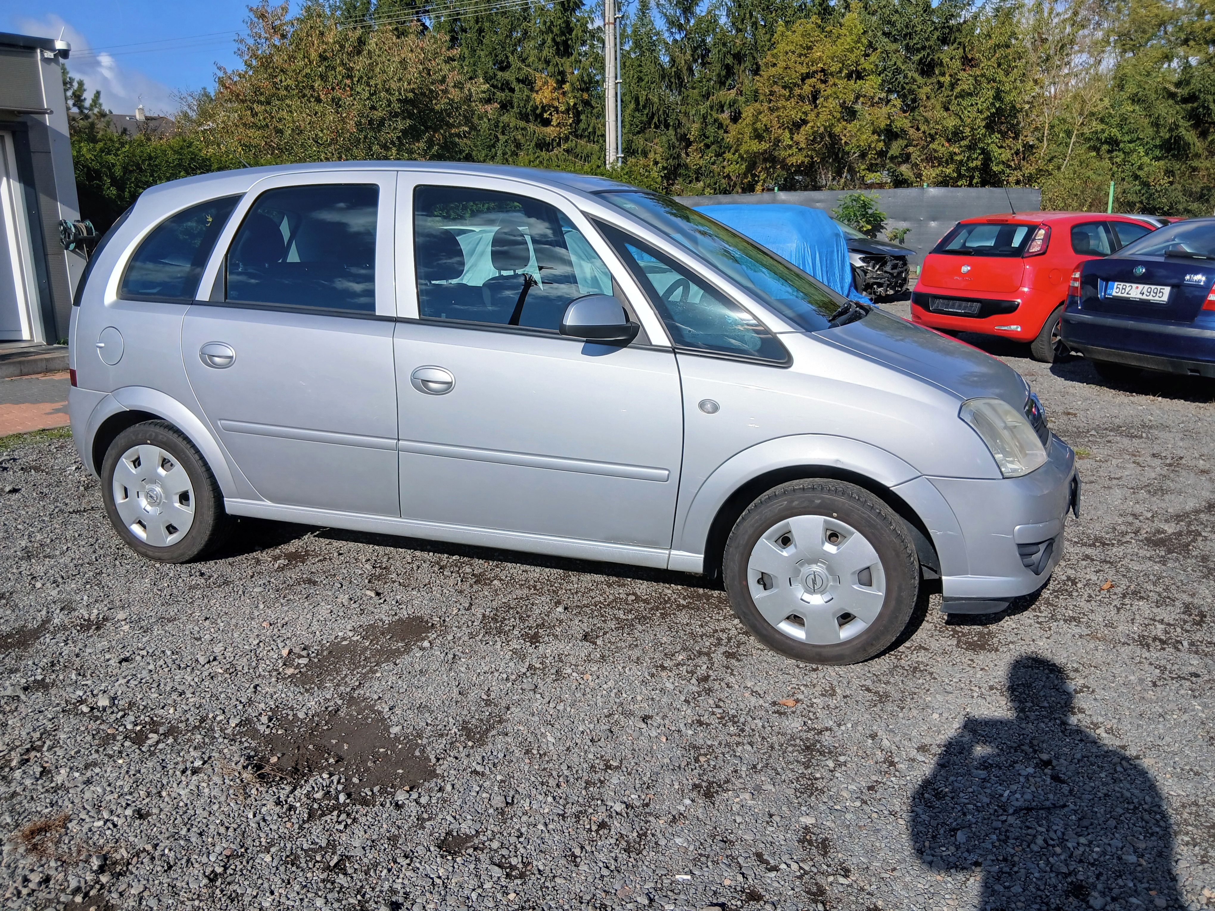 Opel Meriva, 1.4i, 2x kola, tažný, Facelift - fotka 6