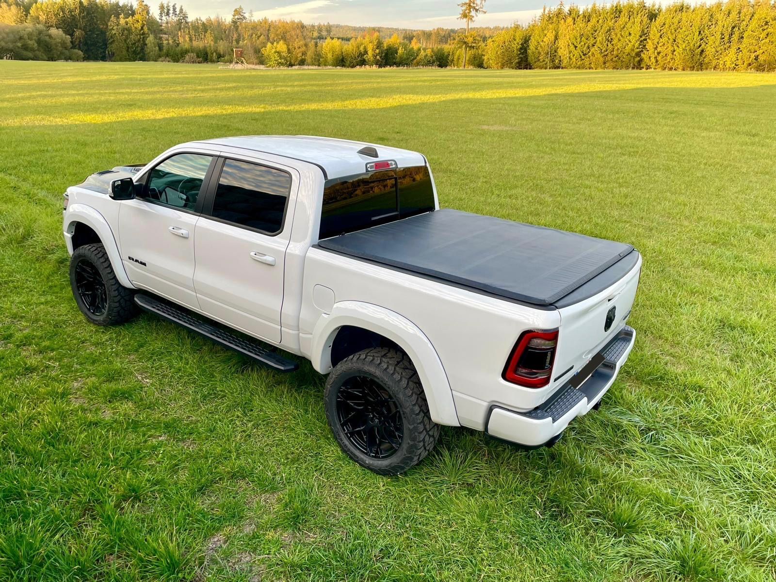 Dodge Ram, 1500, 5,7 HEMI - fotka 2