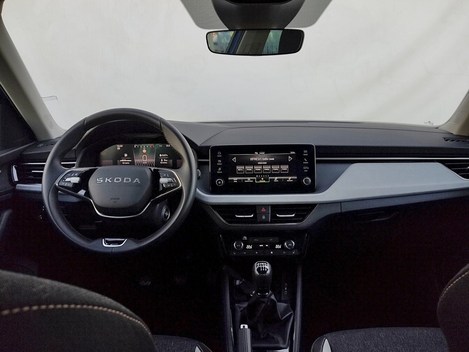 Škoda Kamiq, Top Selection 1,5 Tsi  + tažné - fotka 5