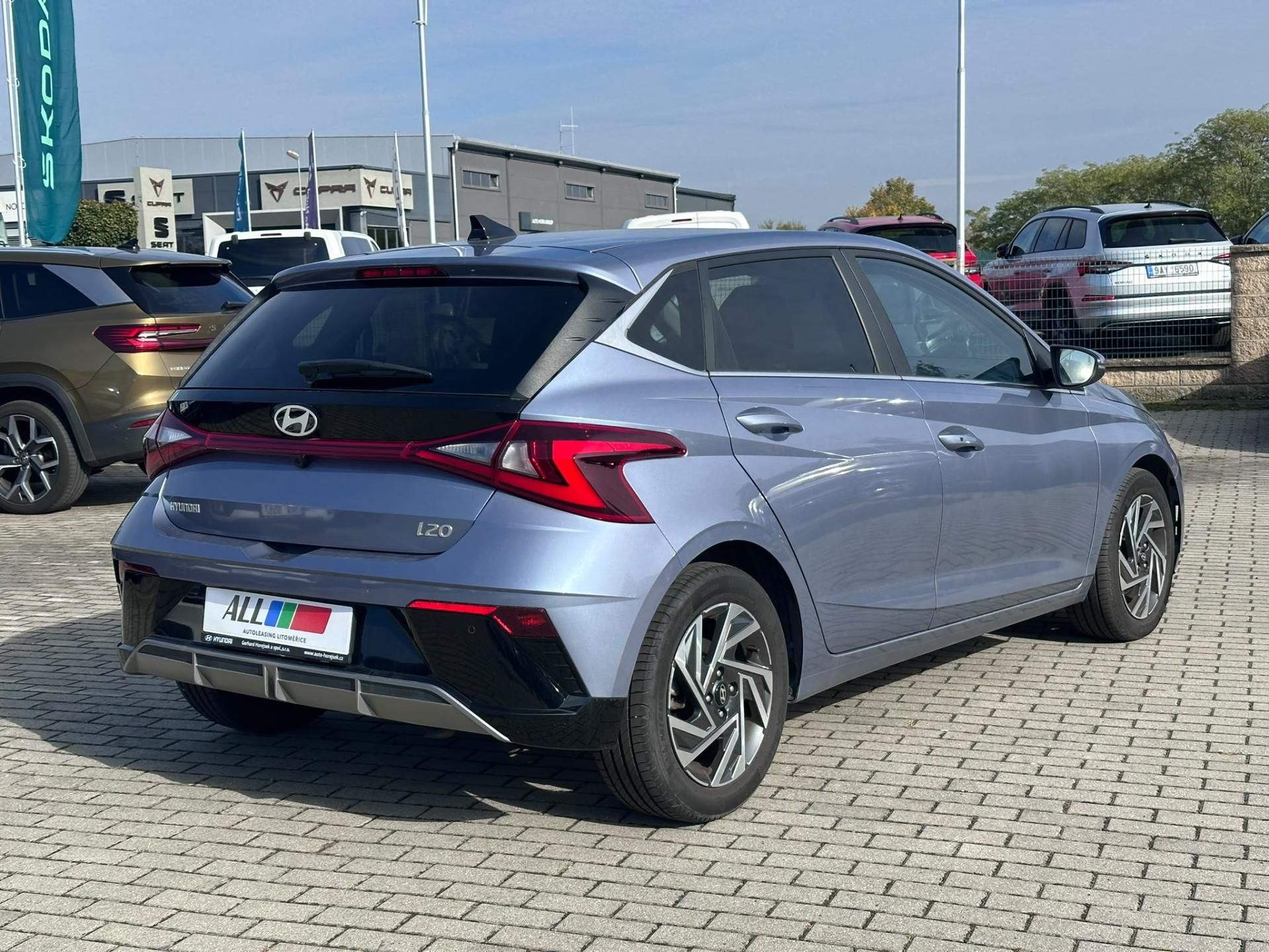 Hyundai i20, 1,0 T-GDi 74kW DCT Style - fotka 2