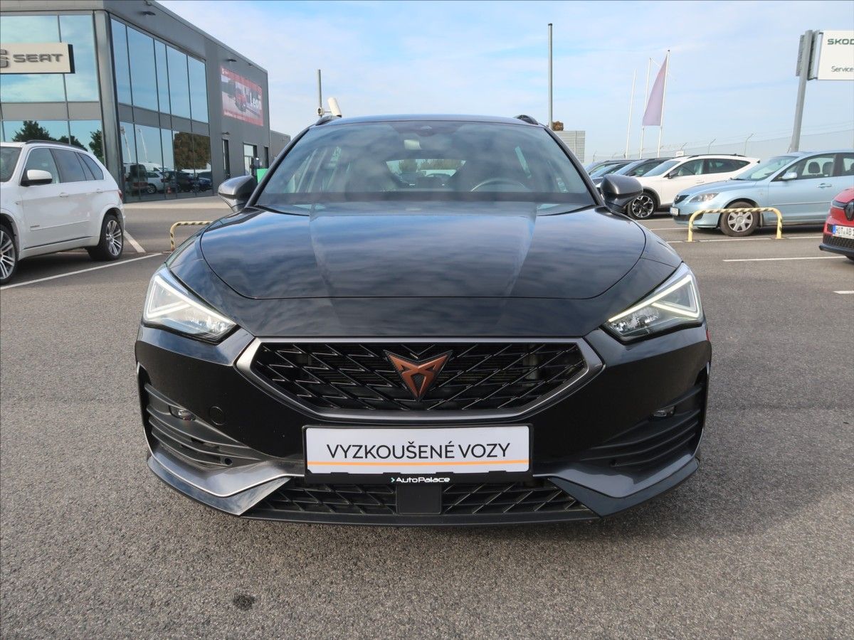 Cupra Leon, 2,0 TSI VZ ST DSG 221kW - fotka 4