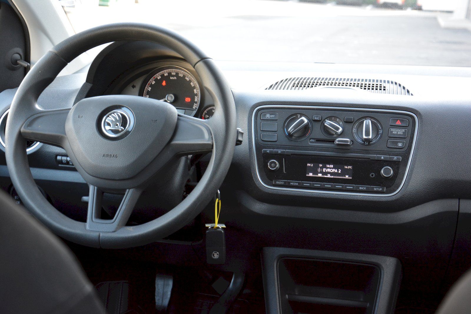 Škoda Citigo, 1.0 MPI 44 kW Ambiton PLUS - fotka 5