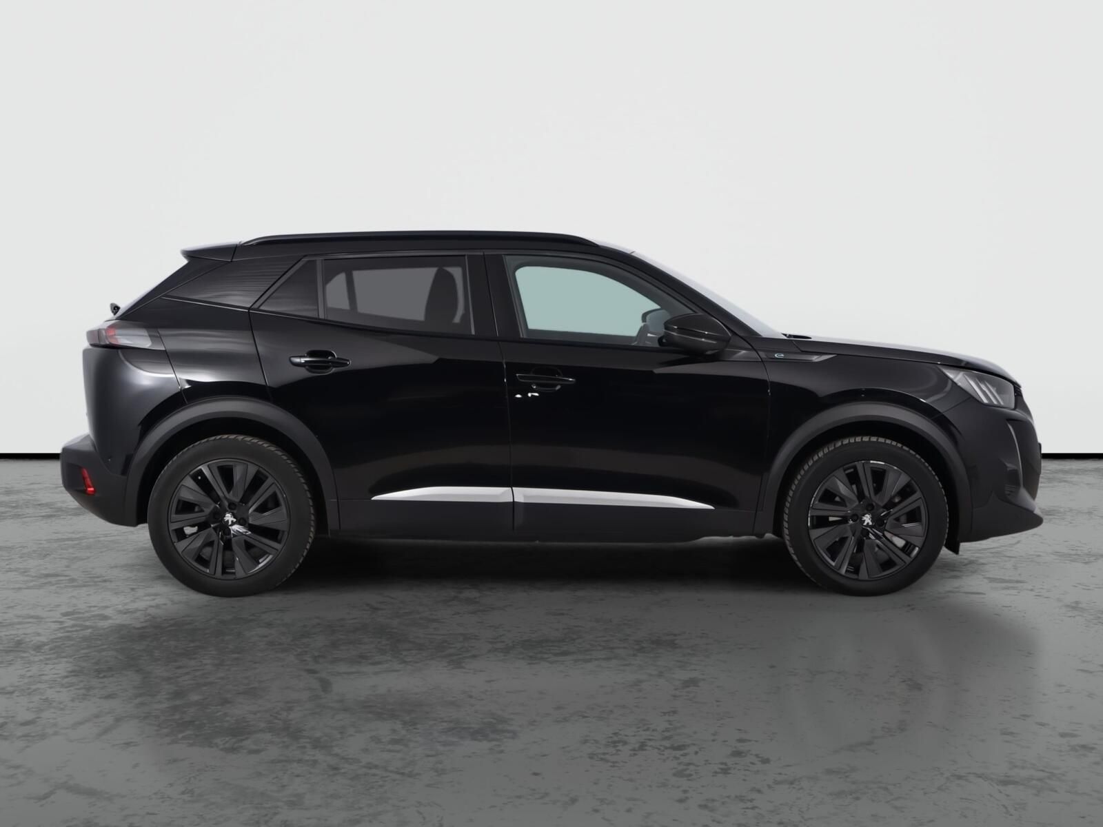 Peugeot 2008, 50 kWh, SoH 87%, GT, Automat - fotka 6