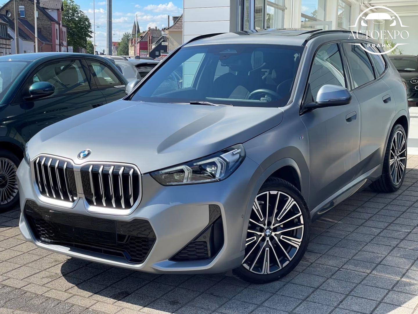 BMW X1, 23D xD M-SPORT*PANORAMA - fotka 2