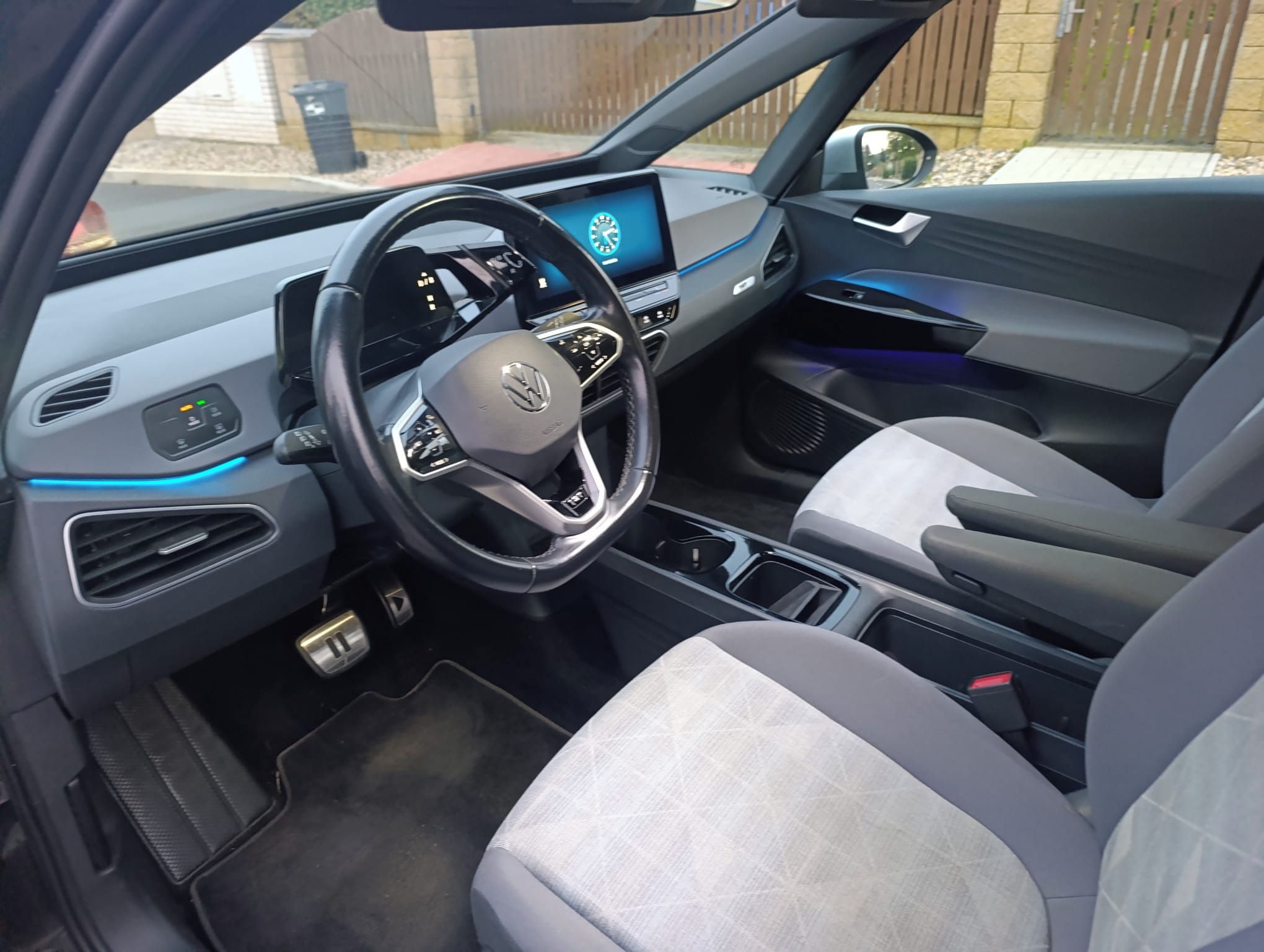 Volkswagen ID.3, 62 kWh,150 kW,1st,TAŽNÉ,SOH93% - fotka 5