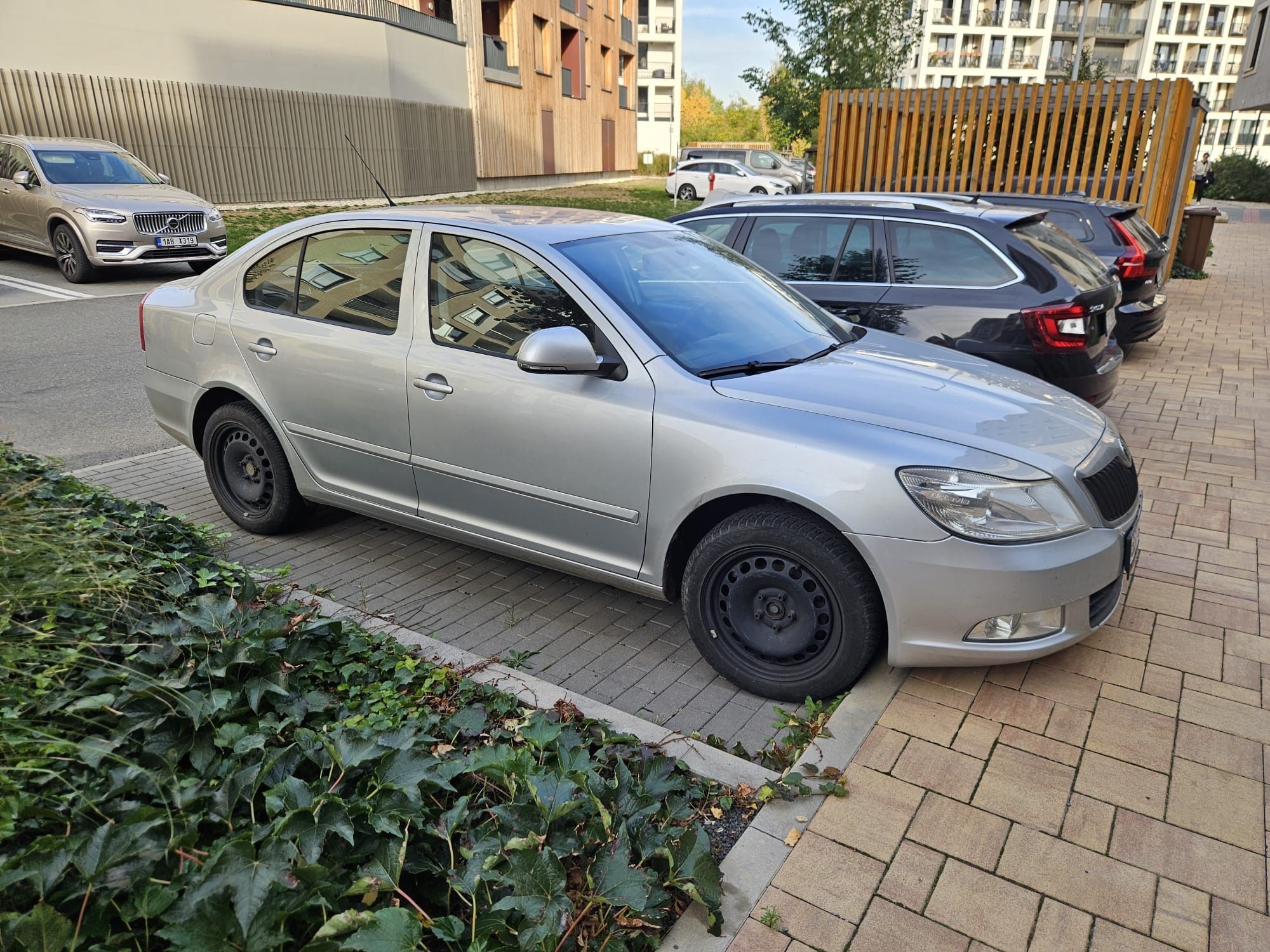Škoda Octavia, Škoda Octavia 1.6 TDi nova STK - fotka 2