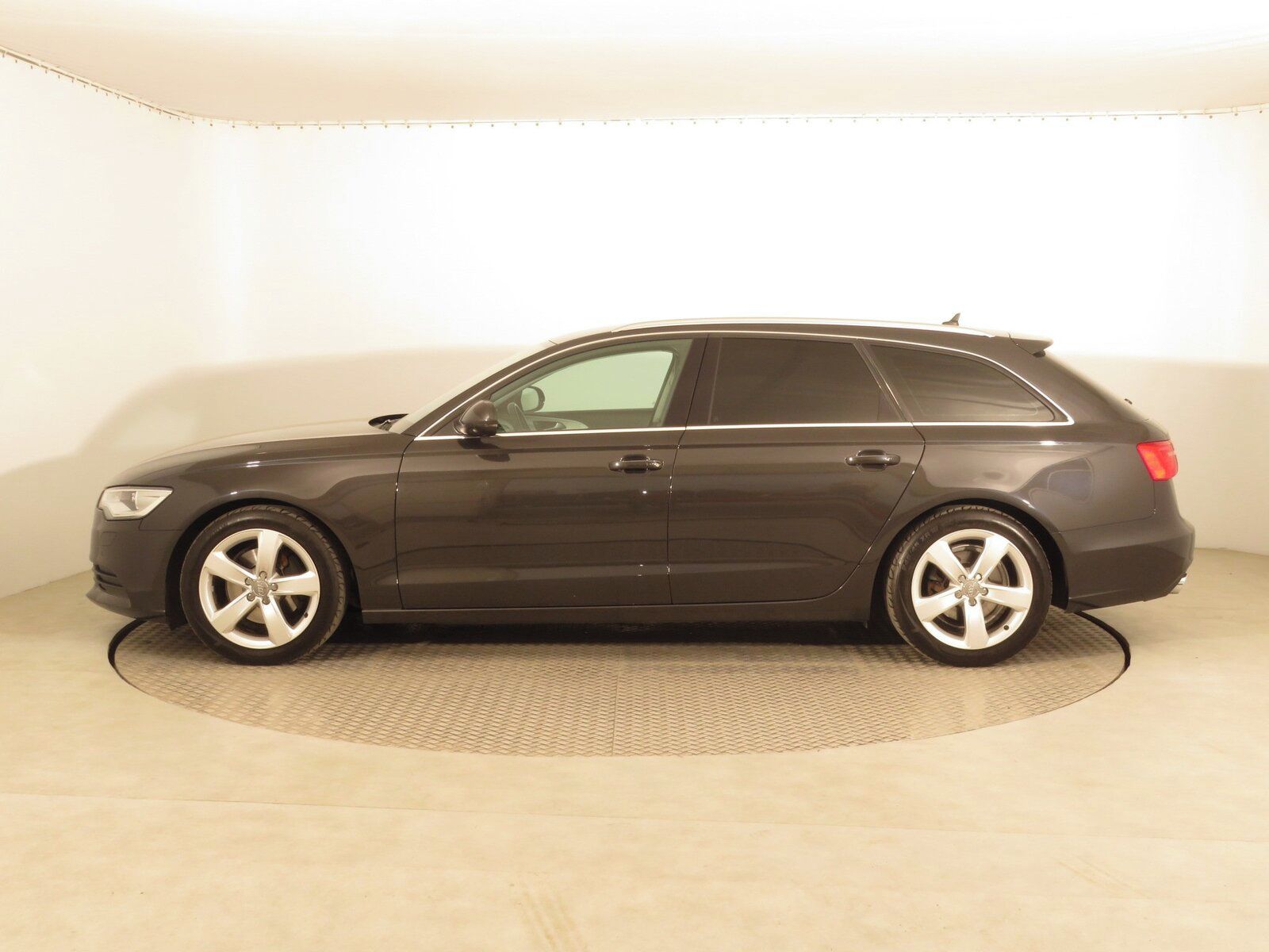 Audi A6, 3.0 TDI, Automat, Serv.kniha - fotka 3