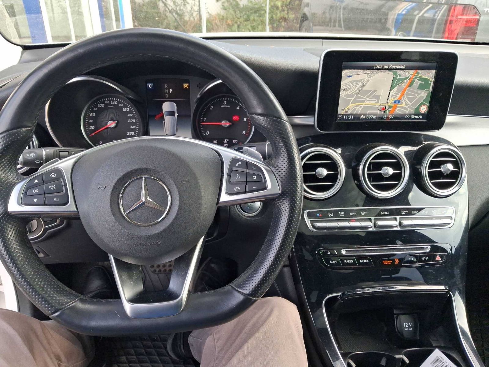 Mercedes-Benz GLC, 220 d 4MATIC, 4X4, Automat - fotka 3