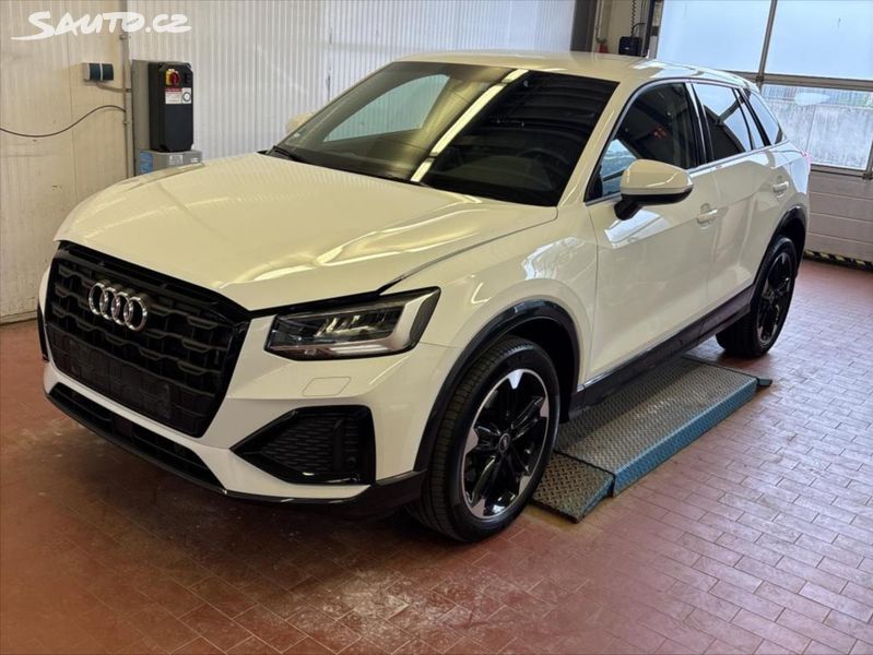 Audi Q2, 2,0 TDI TAŽNÉ KEYLESS ZÁRUKA