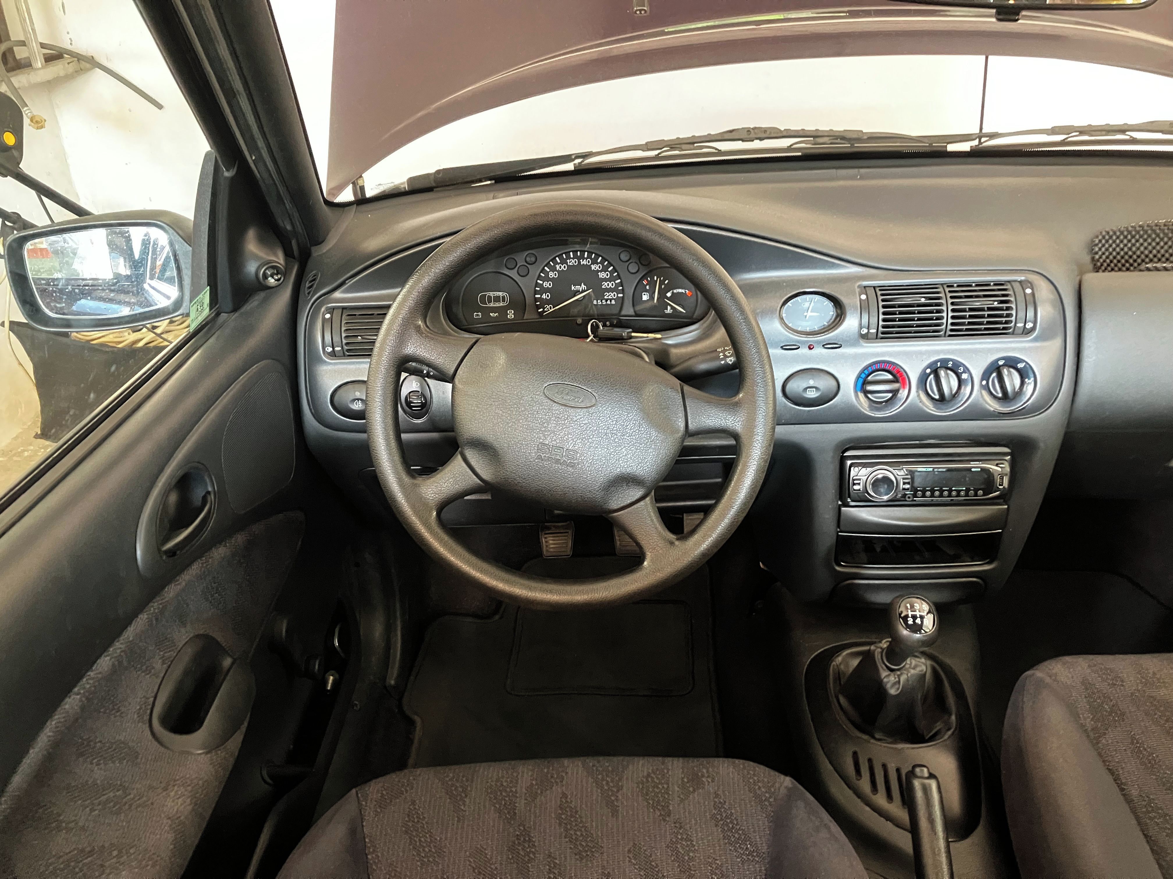 Ford Escort, 1.4 CL - pravidelná údržba - fotka 5