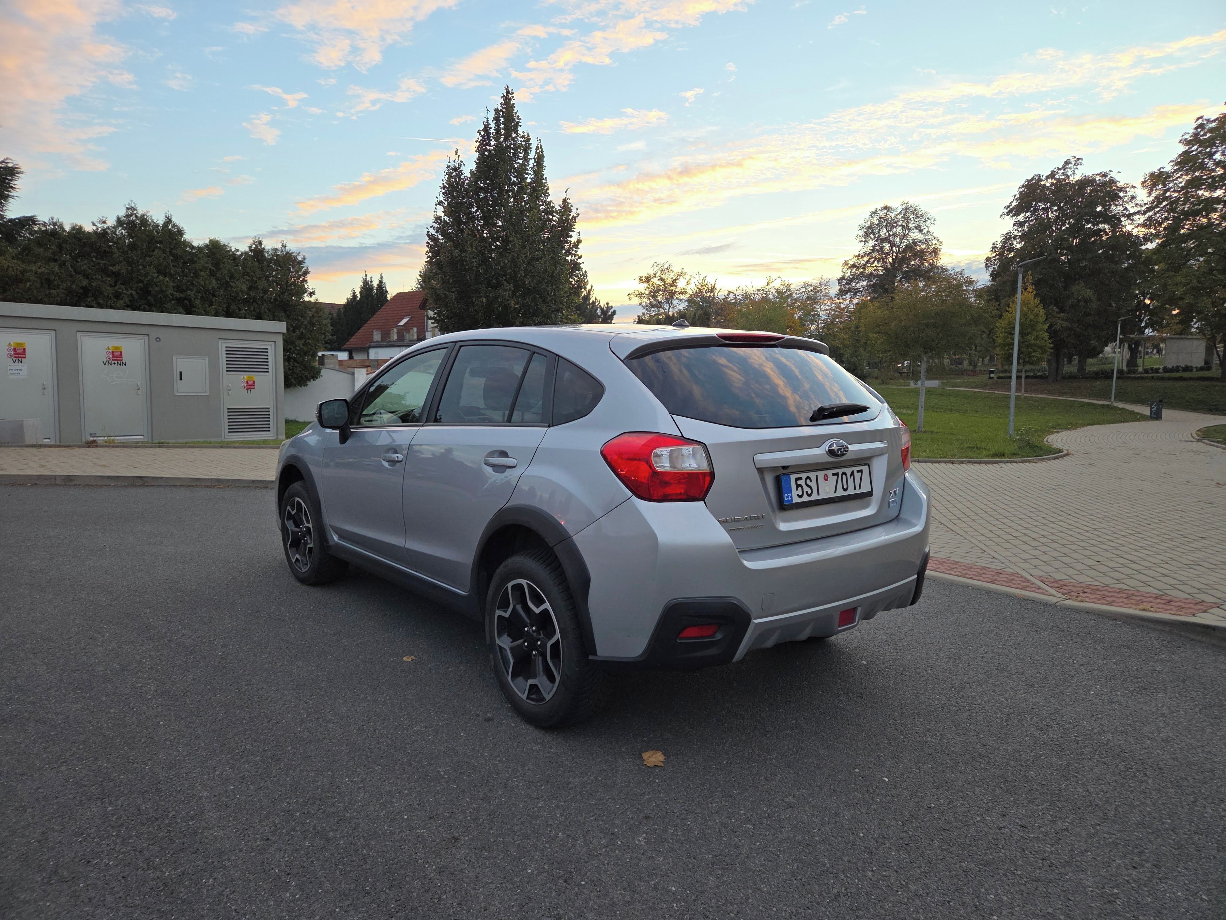 Subaru XV, 2.0d 4x4 kamera, navi, výhřev - fotka 5