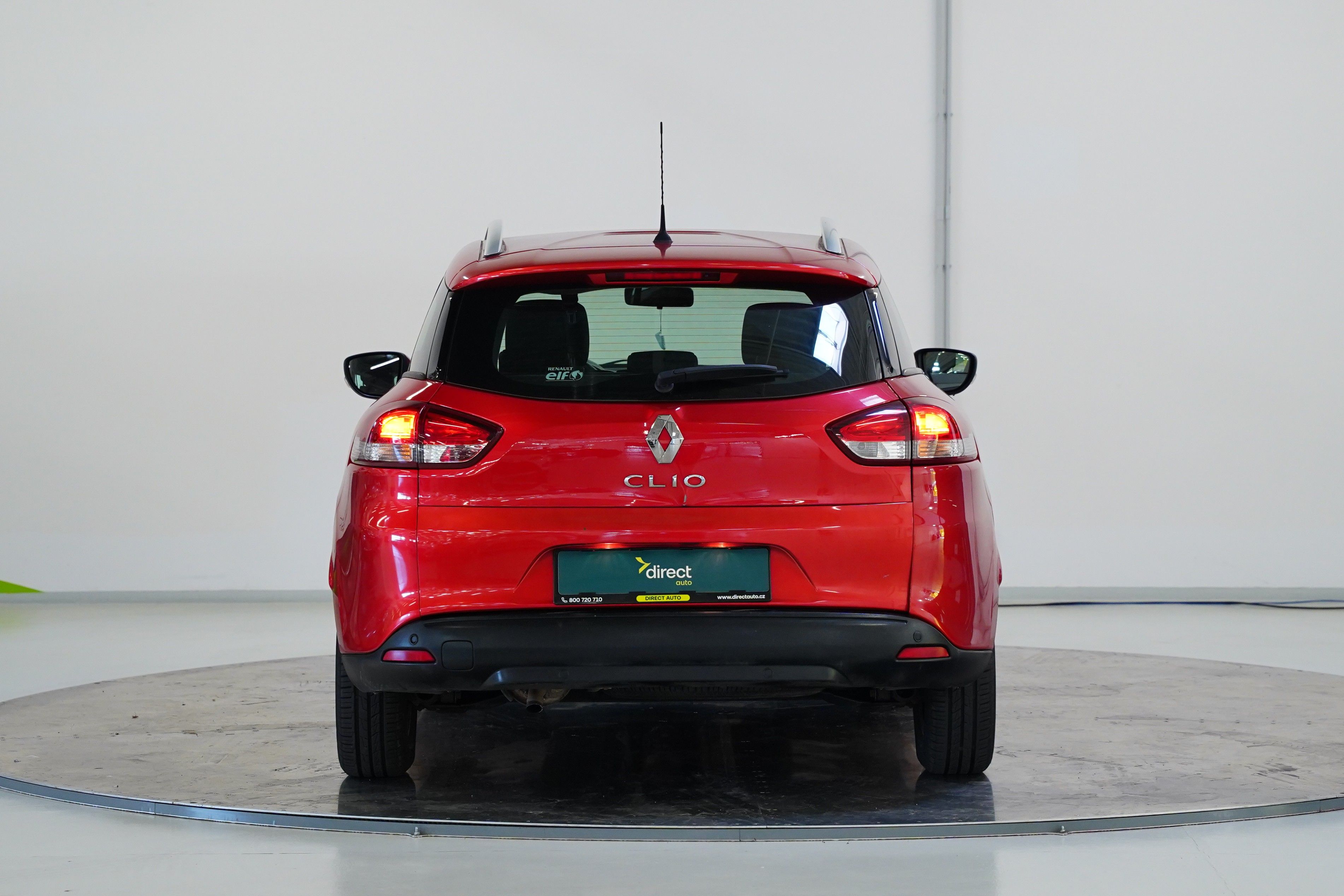 Renault Clio, 1.2 16V 54 kW - fotka 6
