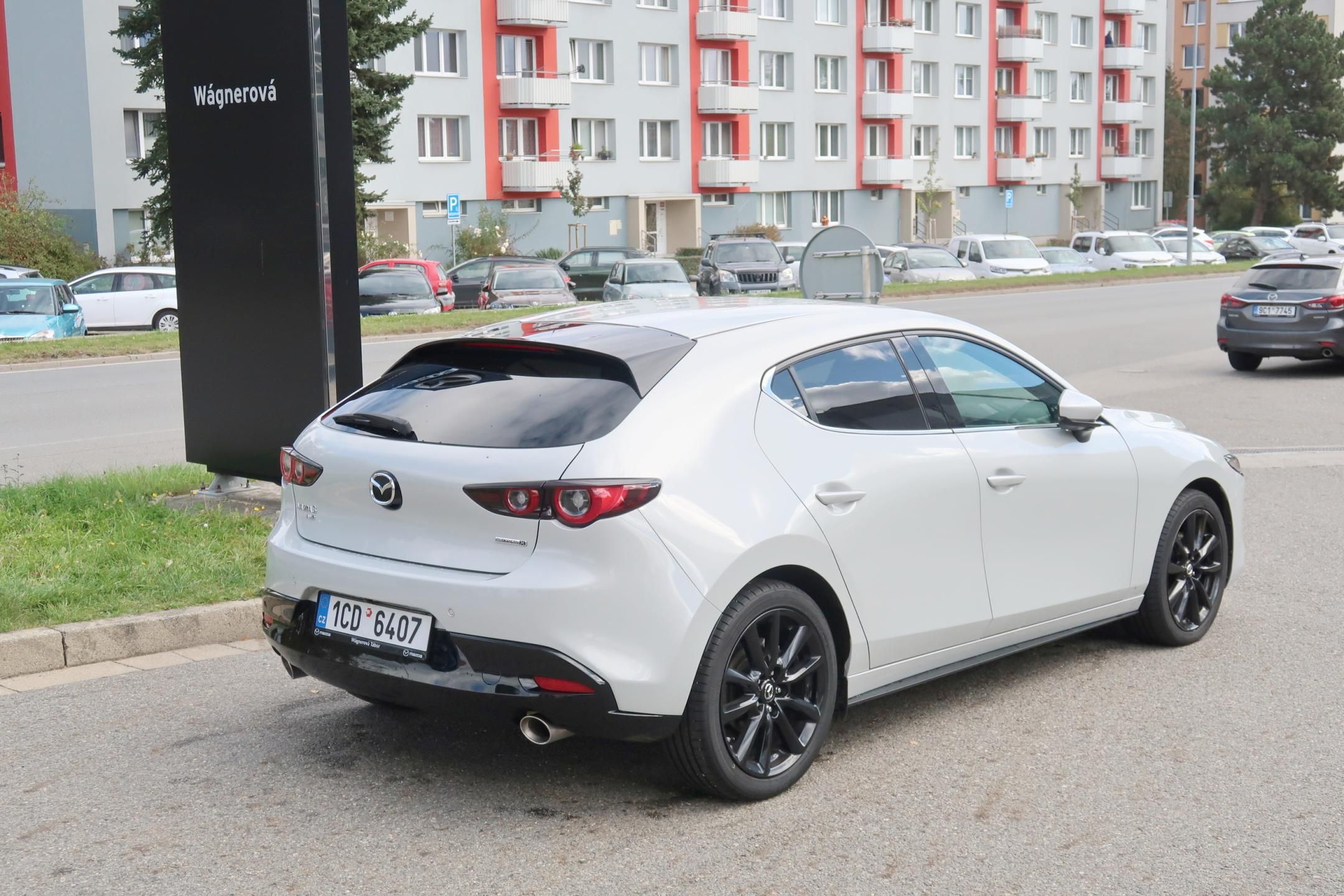Mazda 3, 2,0 X186 AT AWD, Bose,360°kam. - fotka 6