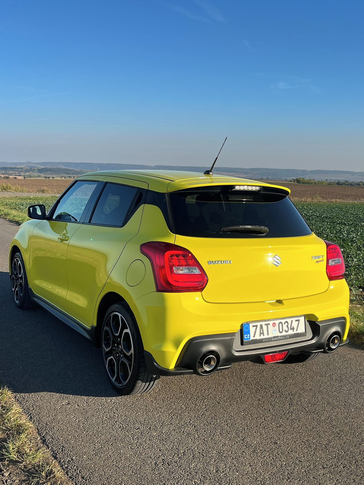 Suzuki Swift, SPORT 1,4 BOOSTERJET - fotka 5