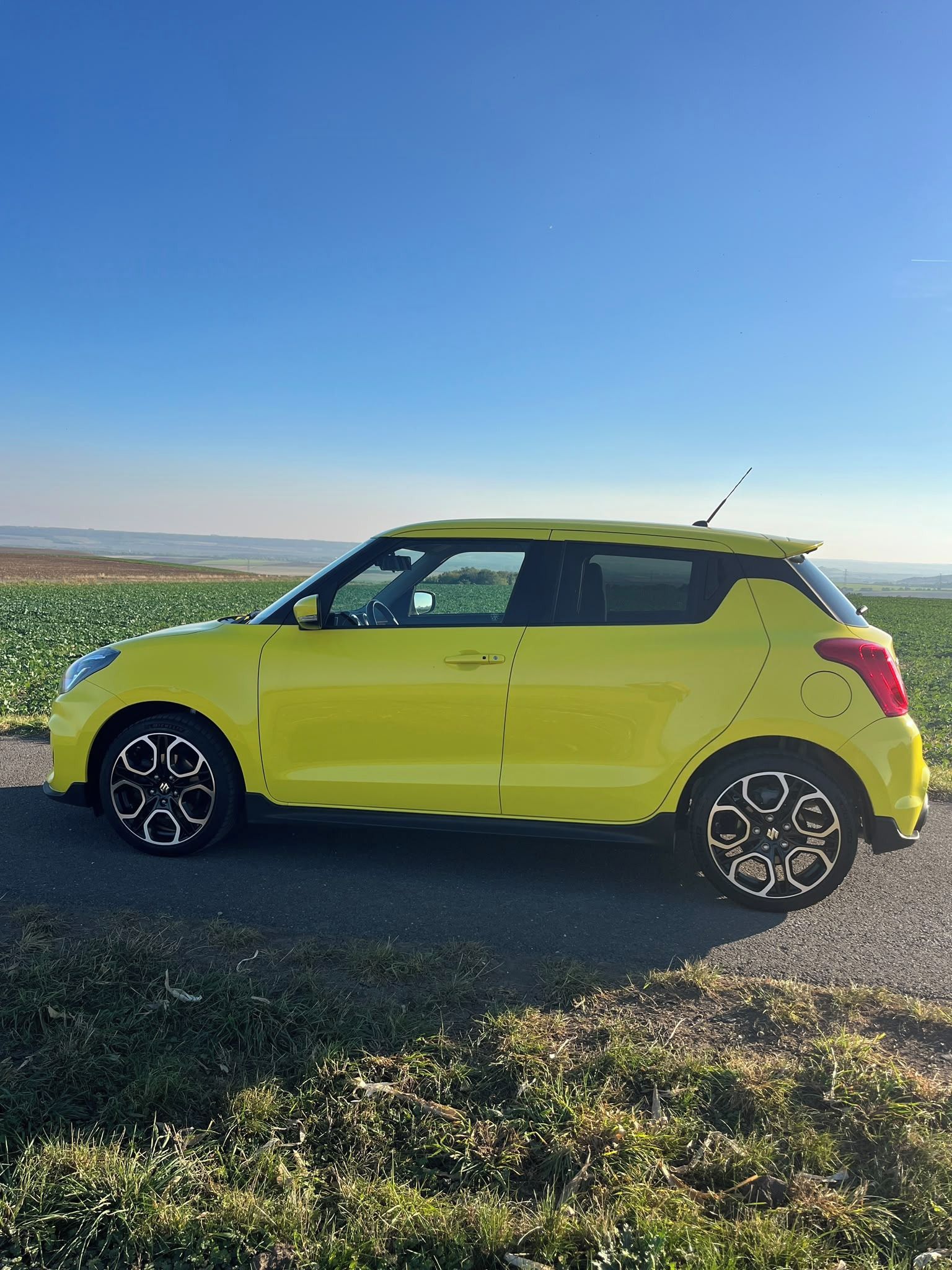 Suzuki Swift, SPORT 1,4 BOOSTERJET - fotka 2
