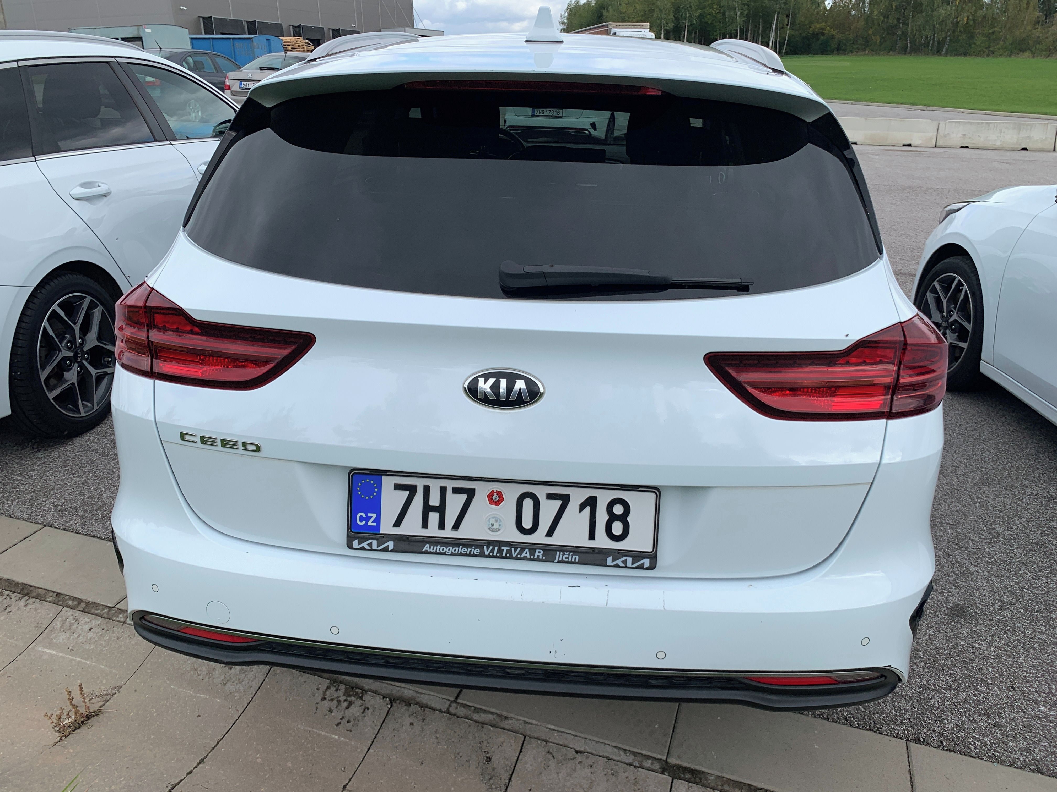 Kia Cee´d, SW 2020 1,6 CRDi 1.maj automat - fotka 4