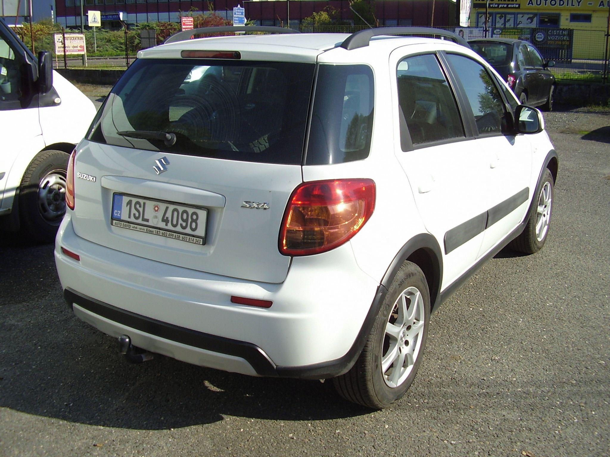 Suzuki SX4, SX4 pohon 2x2, 1,5i 82kw, 2011 - fotka 5