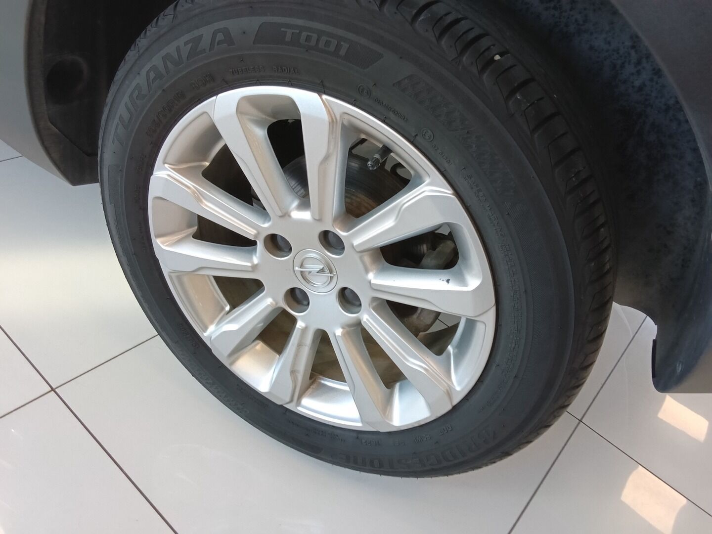 Opel Crossland, 1.2T 81KW 2022 - fotka 5