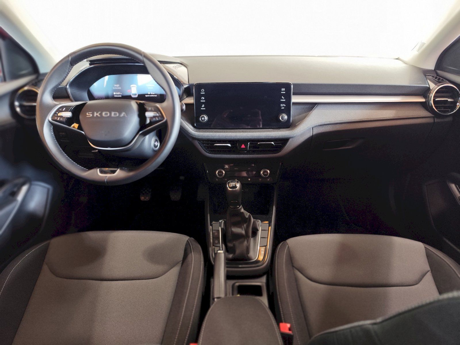 Škoda Fabia, FABIA SELECTION 1.0 TSI 70 kW - fotka 5