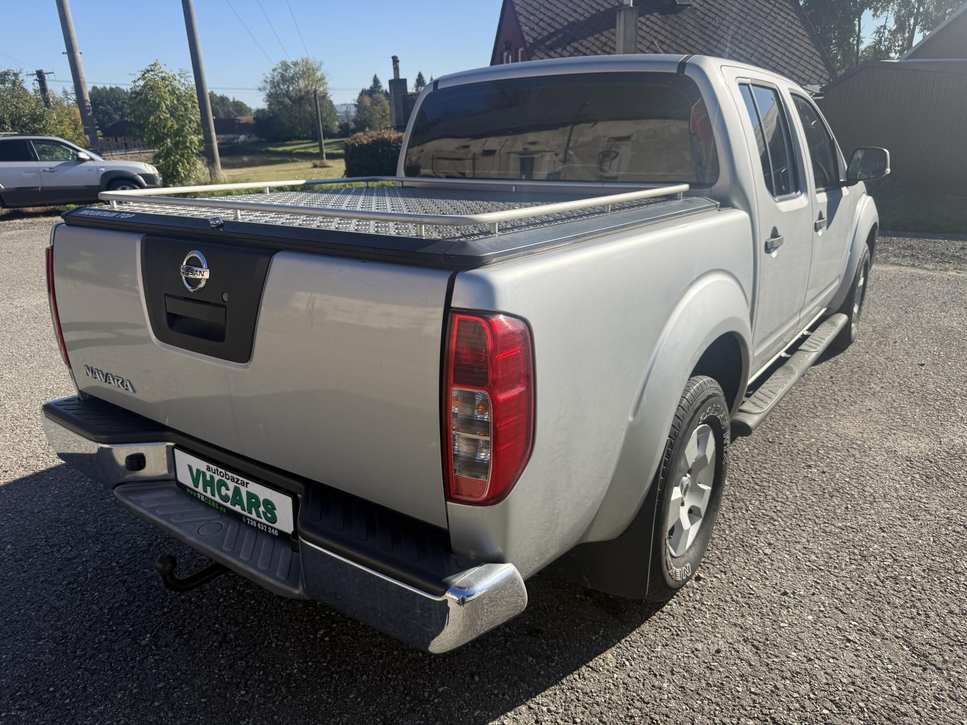 Nissan Navara, 2,5dCi 4x4 Tažné - fotka 4