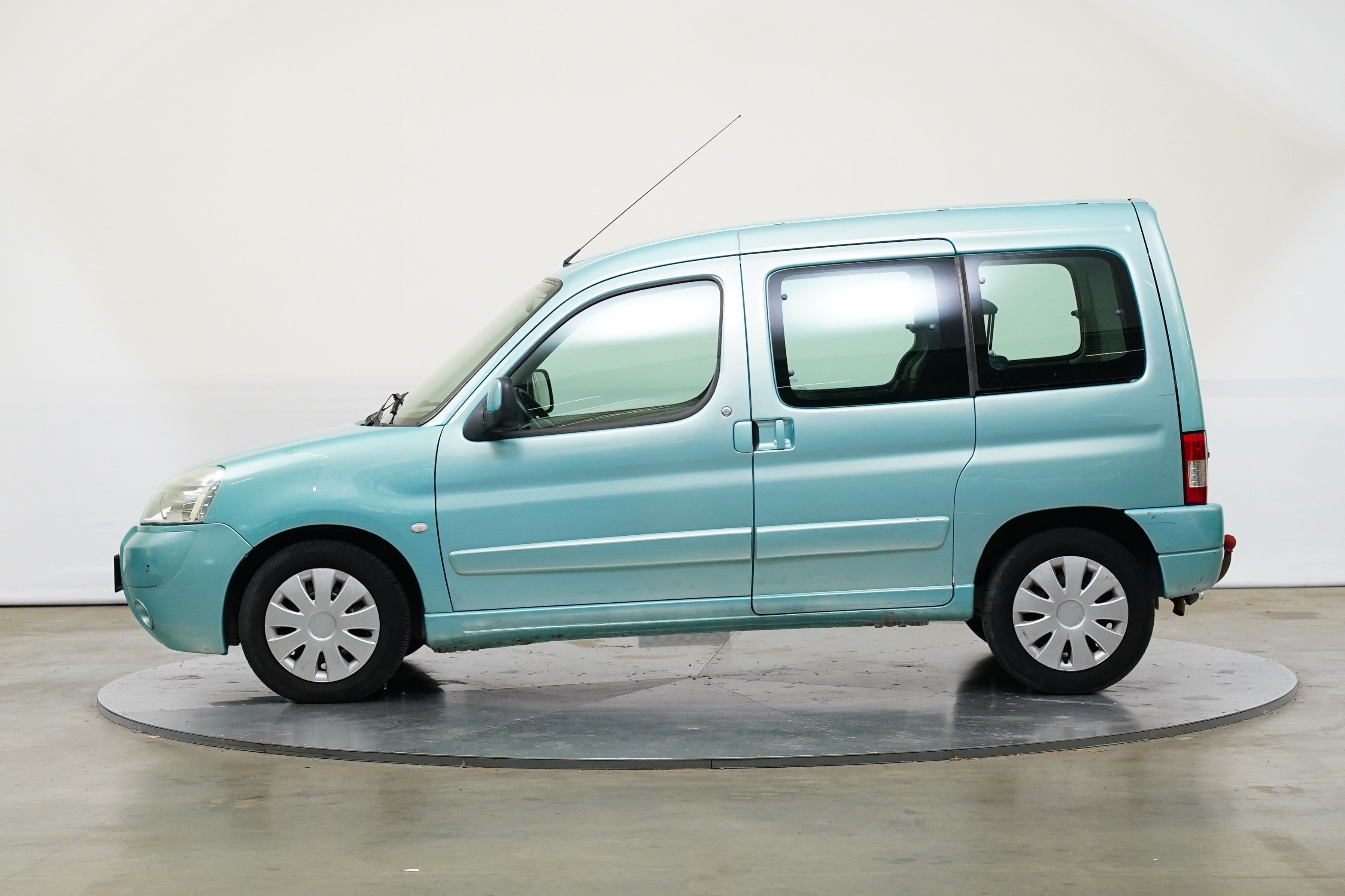 Citroën Berlingo, 1.6 i 80 kW - fotka 3