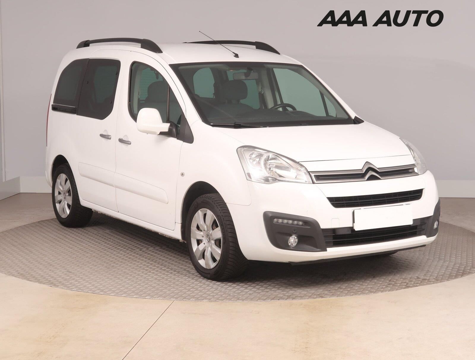 Citroën Berlingo, 1.6 BlueHDi, 5Míst, Klima, ČR