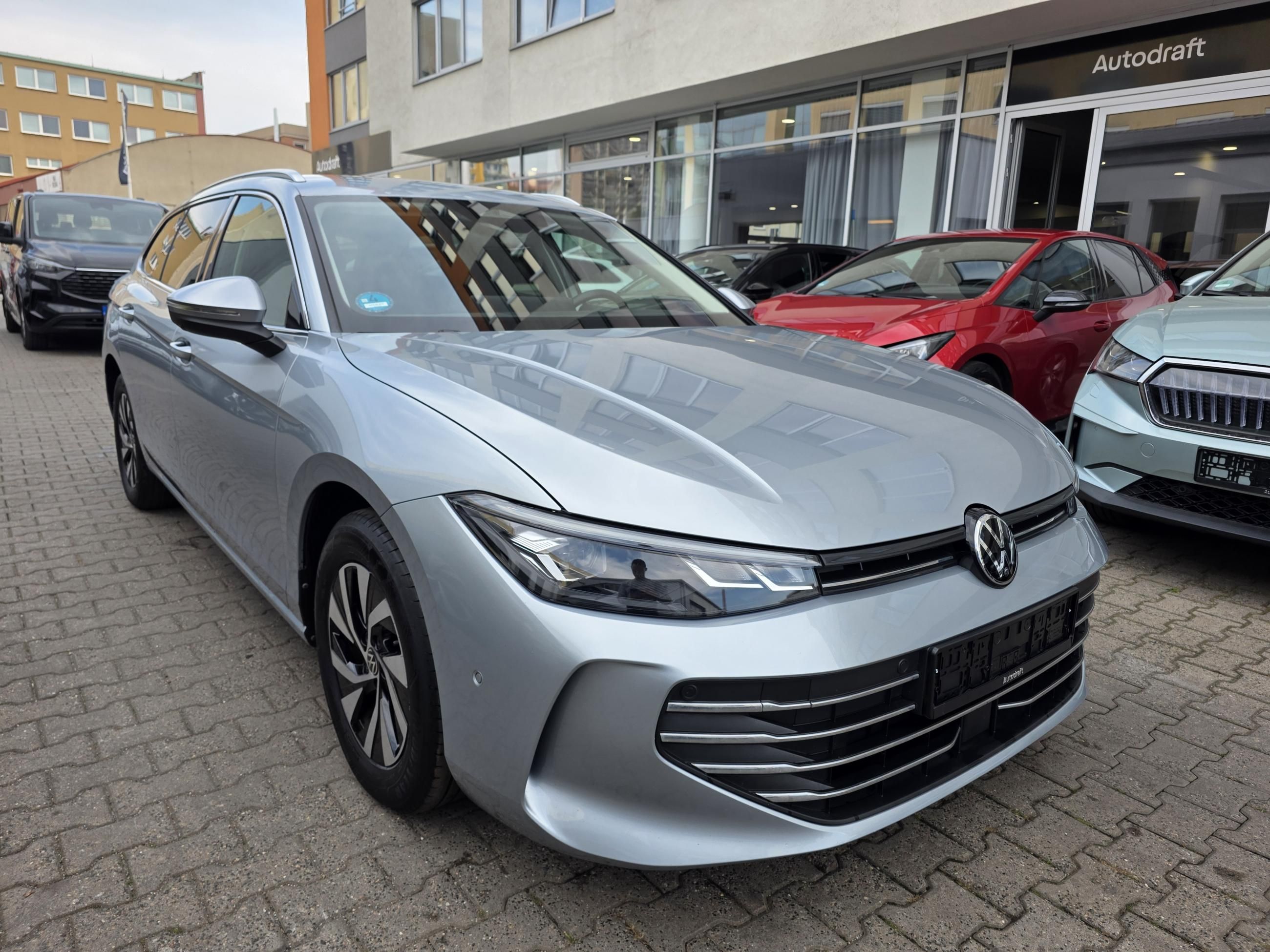 Volkswagen Passat Variant, 2.0 TDI 110kW DSG / Tažné
