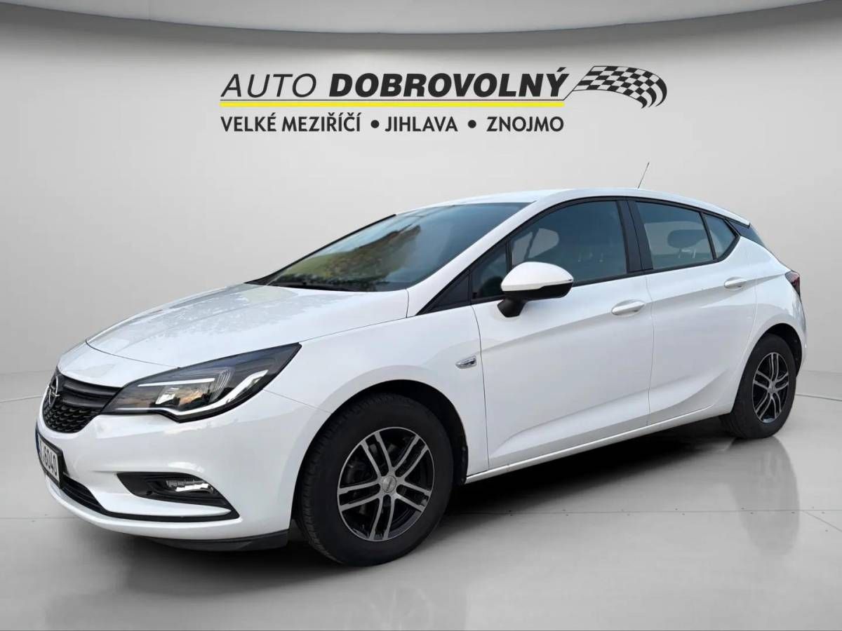 Opel Astra, Edition HB 1.4i MT6 (74kW/100k - fotka 2