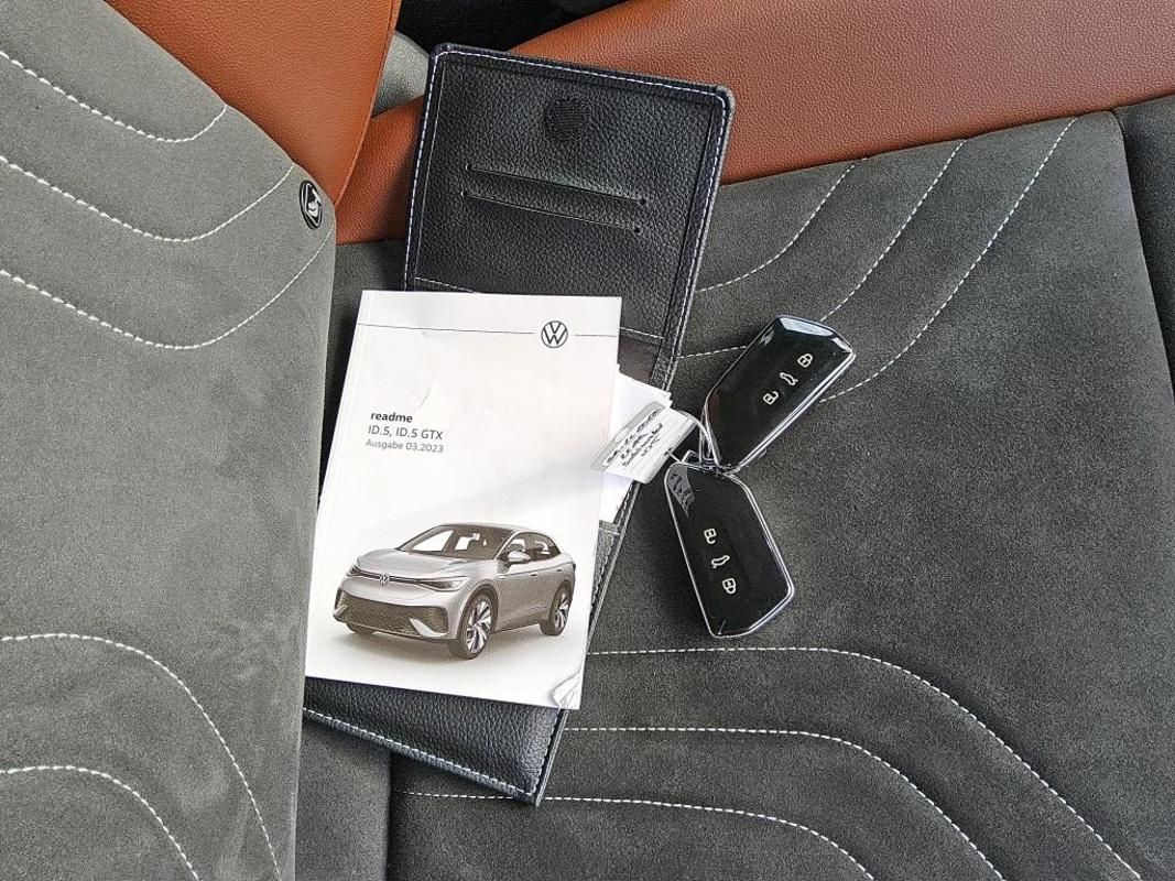 Volkswagen ID.5, 150kw, PERFORMACE TZ SOH 95 % - fotka 6