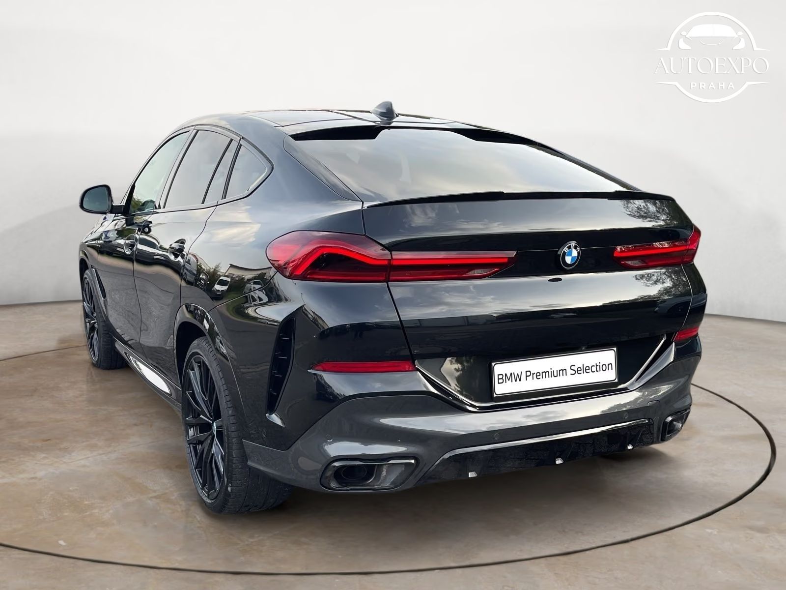 BMW X6, xDrive40d M SPORT - fotka 6