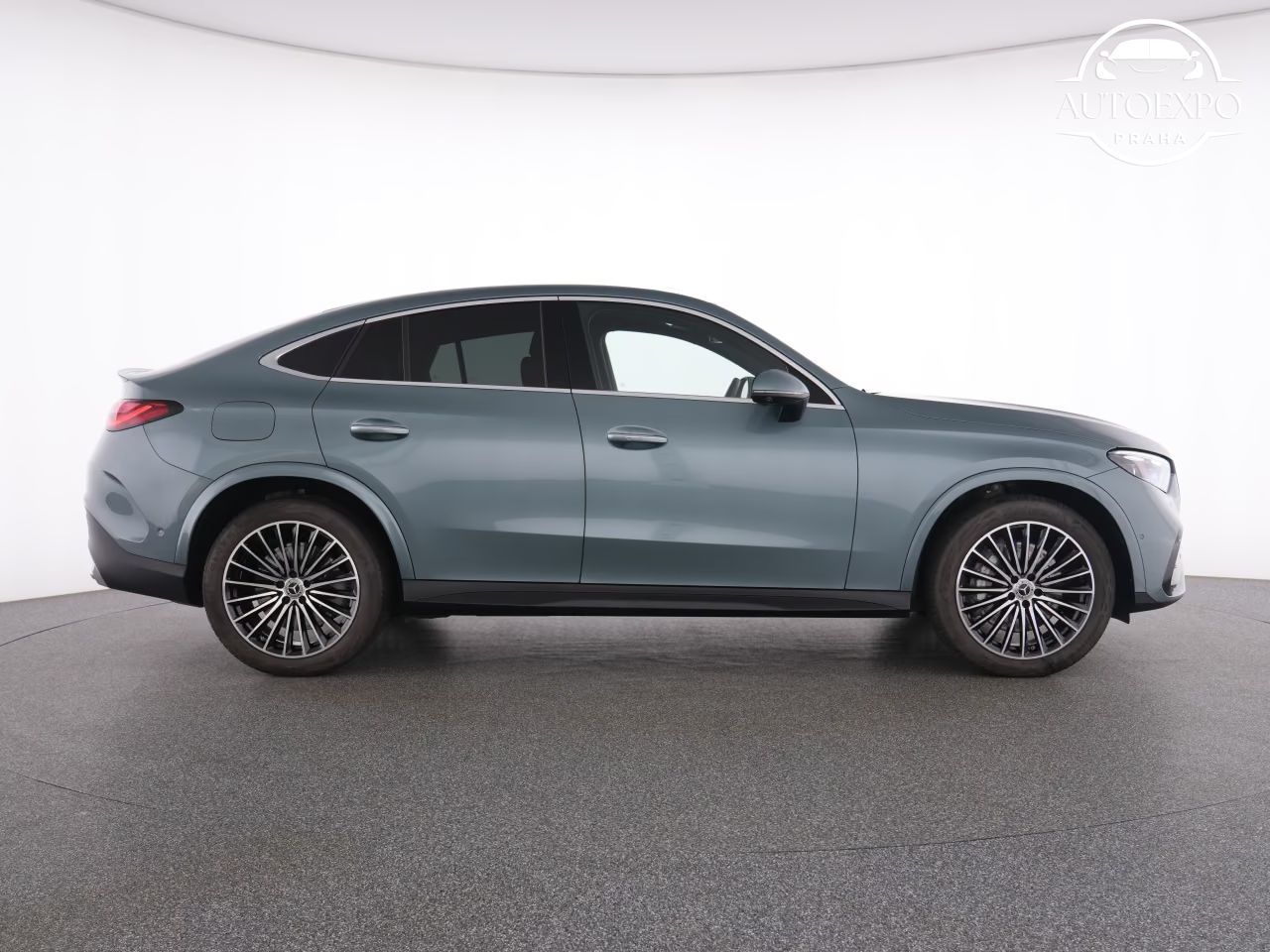 Mercedes-Benz GLC, 450d 4M Coupé AMG*PANORAMA - fotka 4