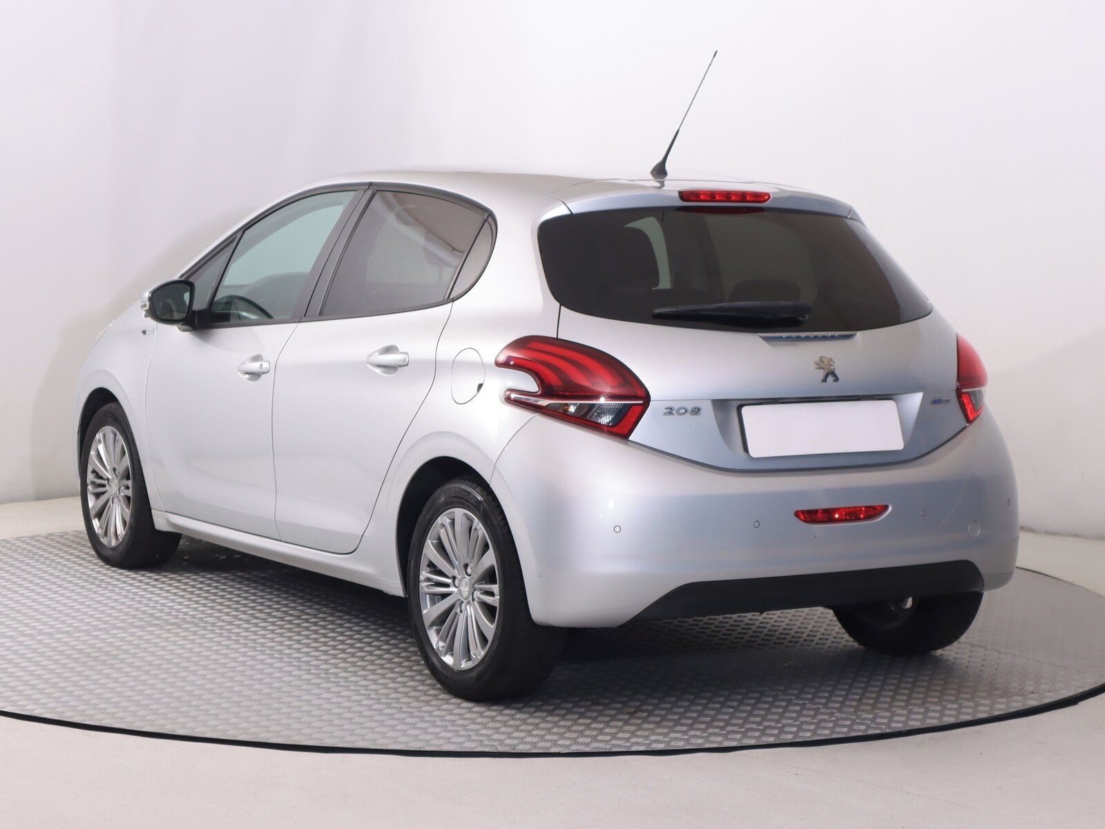 Peugeot 208, 1.2 PureTech, Serv.kniha - fotka 4