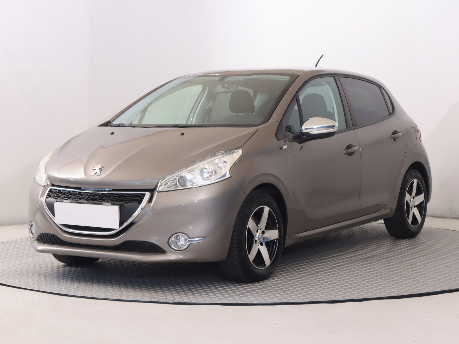 Peugeot 208, 1.2 PureTech, Serv.kniha - fotka 2