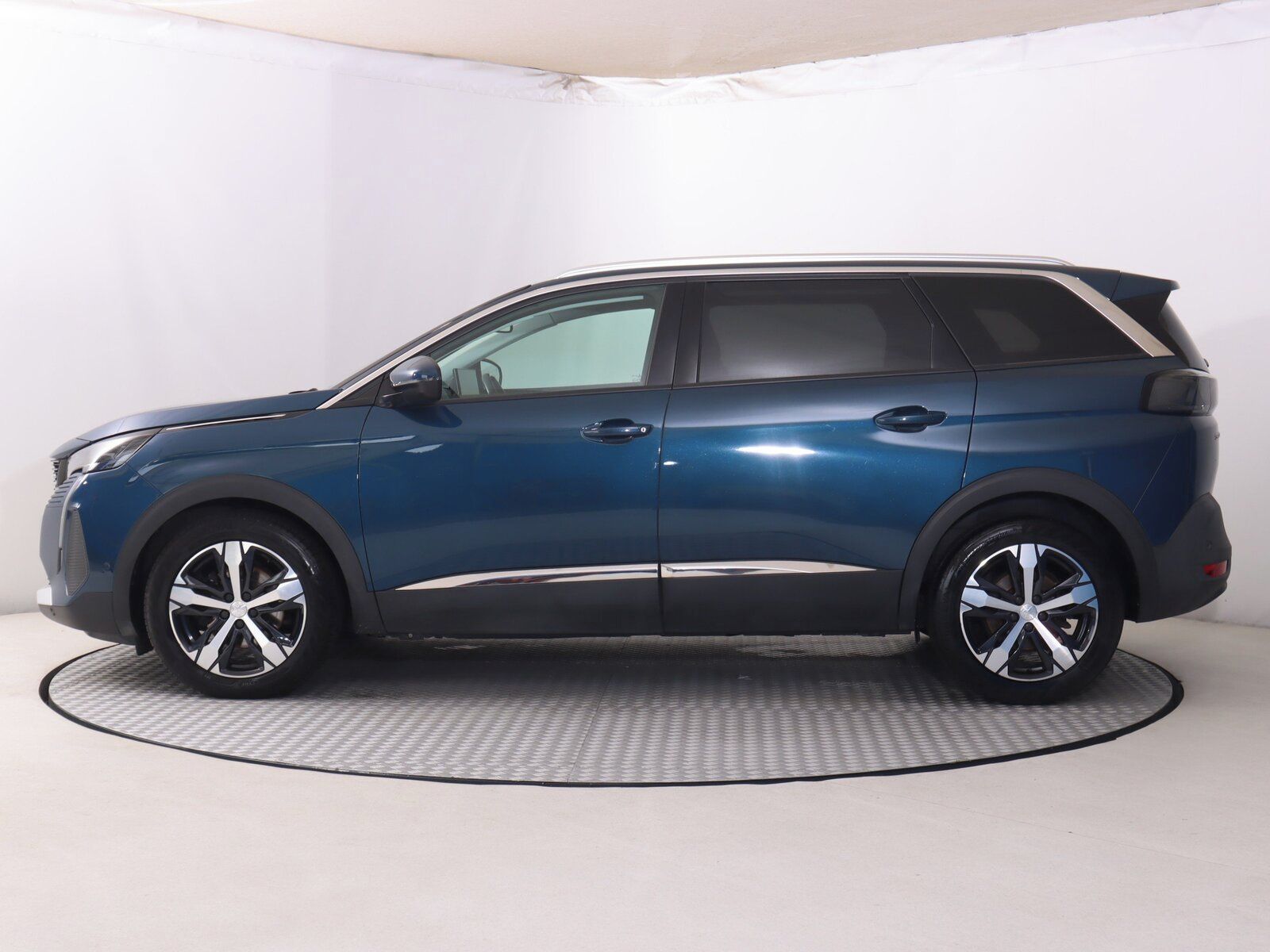 Peugeot 5008, 1.5 BlueHDi, Allure, Automat - fotka 3