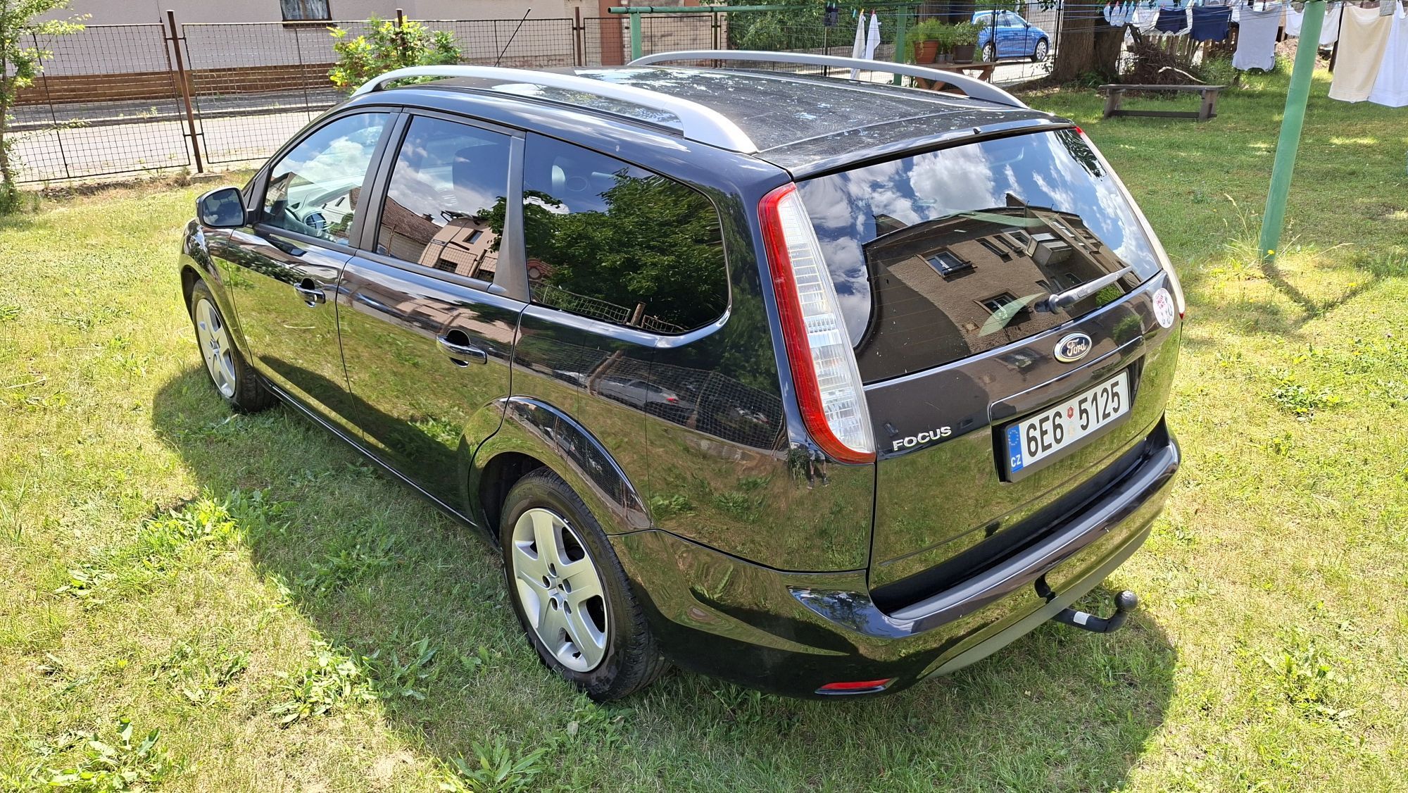 Ford Focus, 1.6i 74 kW turnier - fotka 3