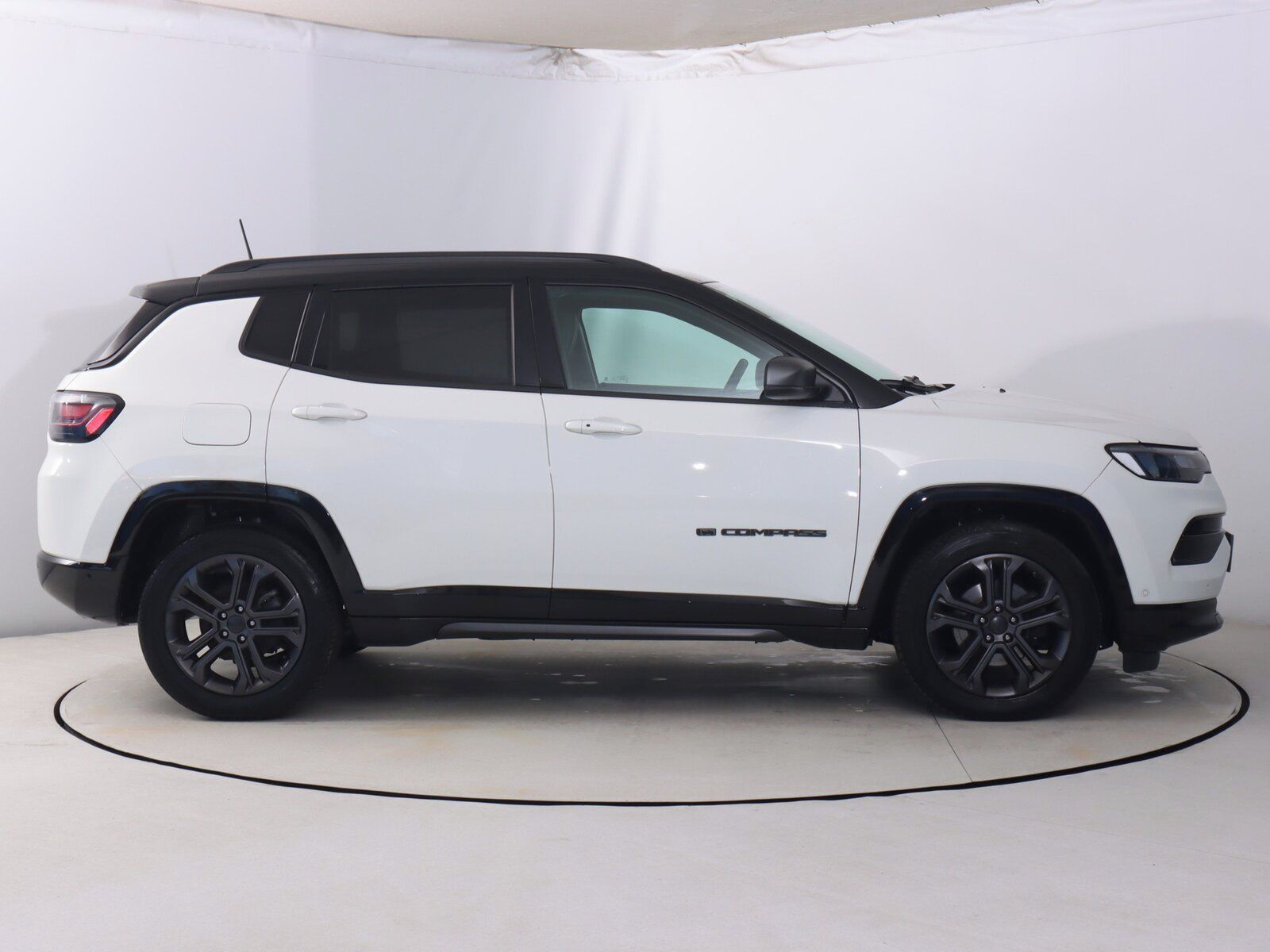 Jeep Compass, 1.3 T-GDI, Automat, Serv.kniha - fotka 6