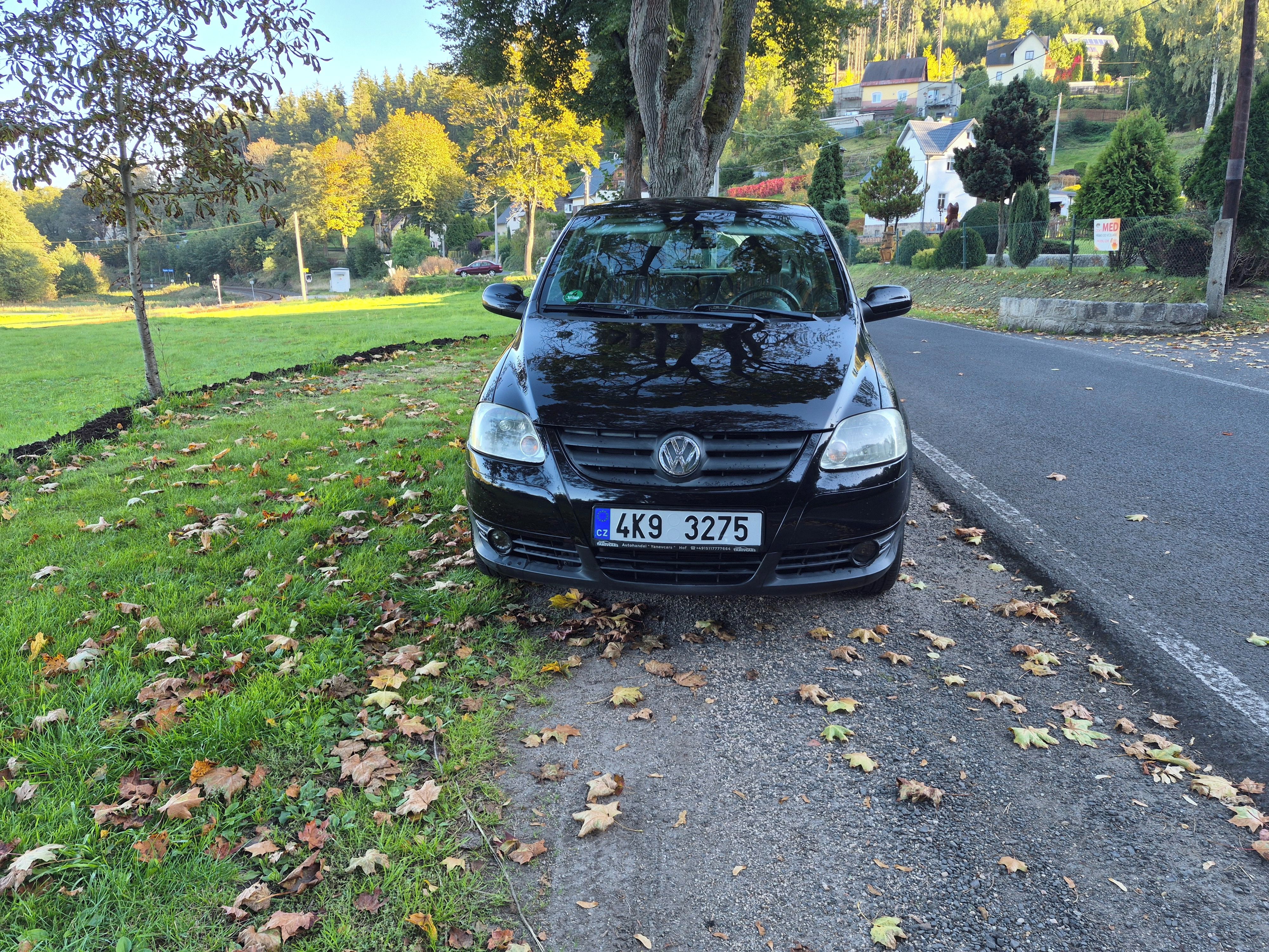 Volkswagen Fox, Hezky stav , servisovano - fotka 2