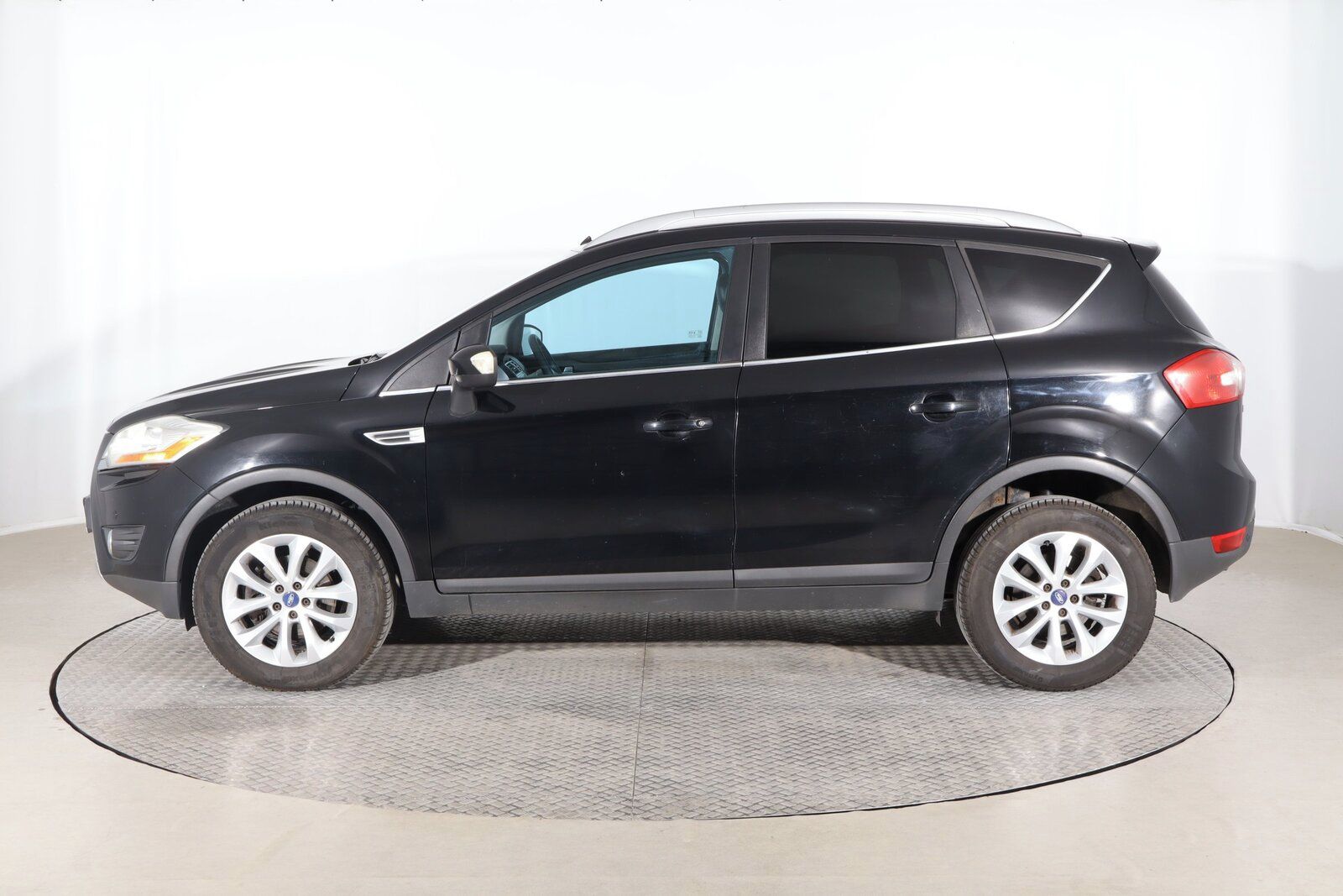 Ford Kuga, 2.0 TDCi, 4X4 - fotka 3