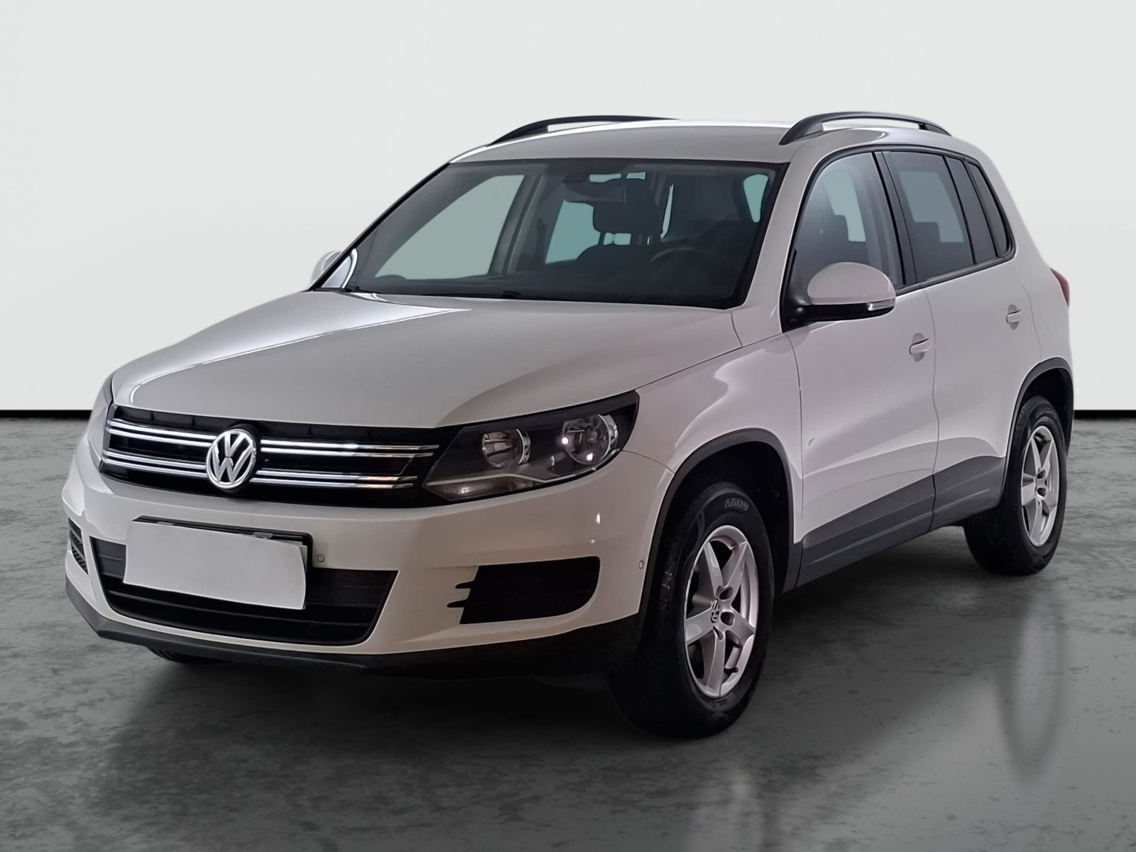 Volkswagen Tiguan, 1.4 TSI, Automatická klima - fotka 3