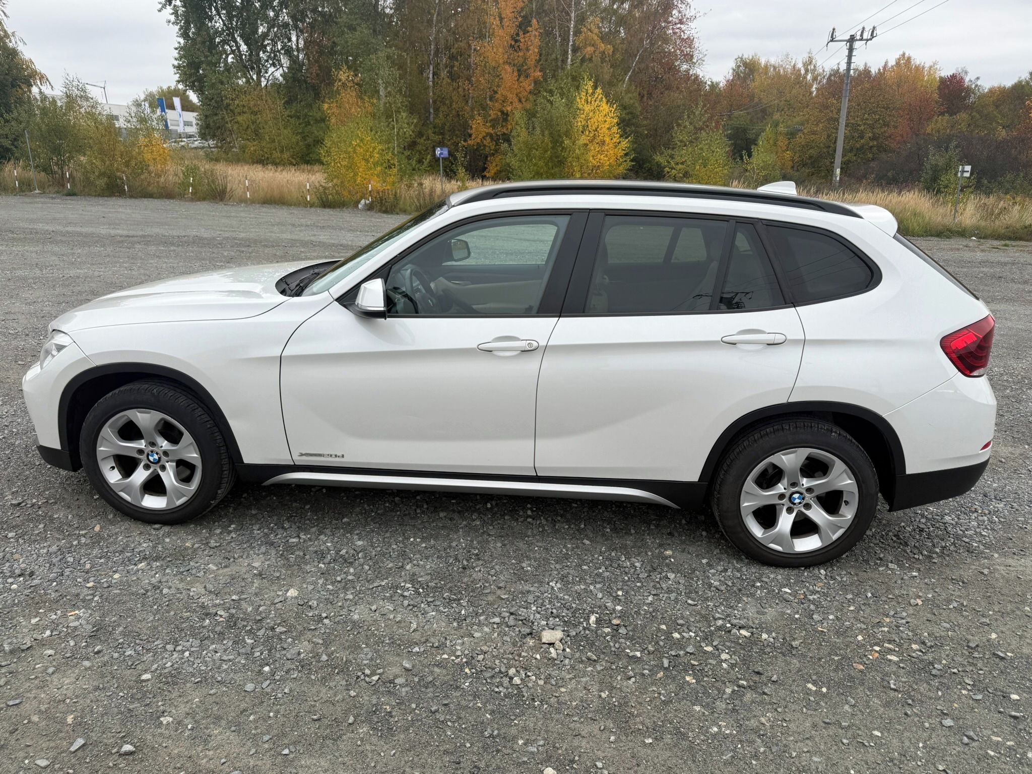 BMW X1, xDrive20d - fotka 6