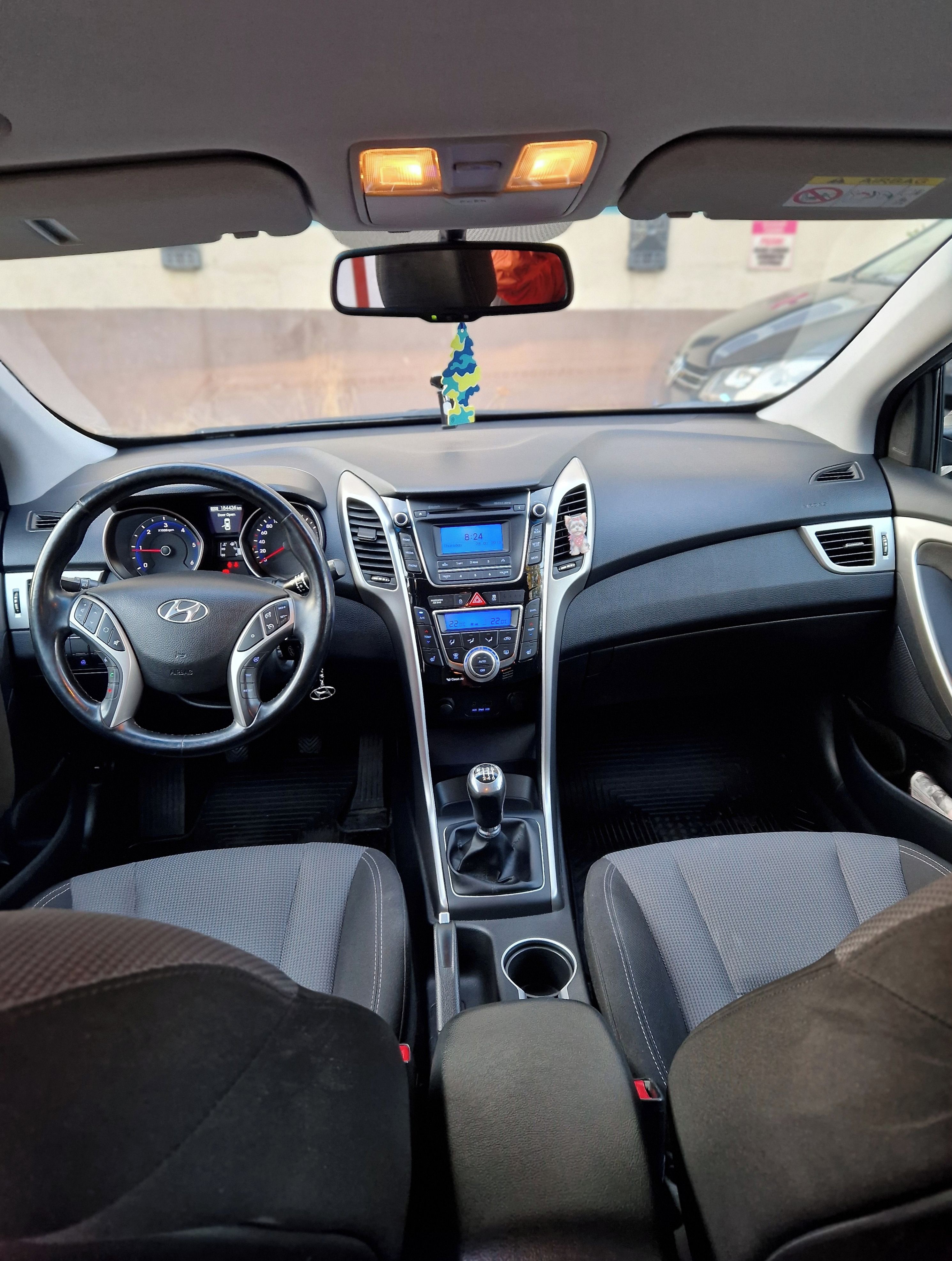 Hyundai i30, 1,6 CDRi - fotka 4