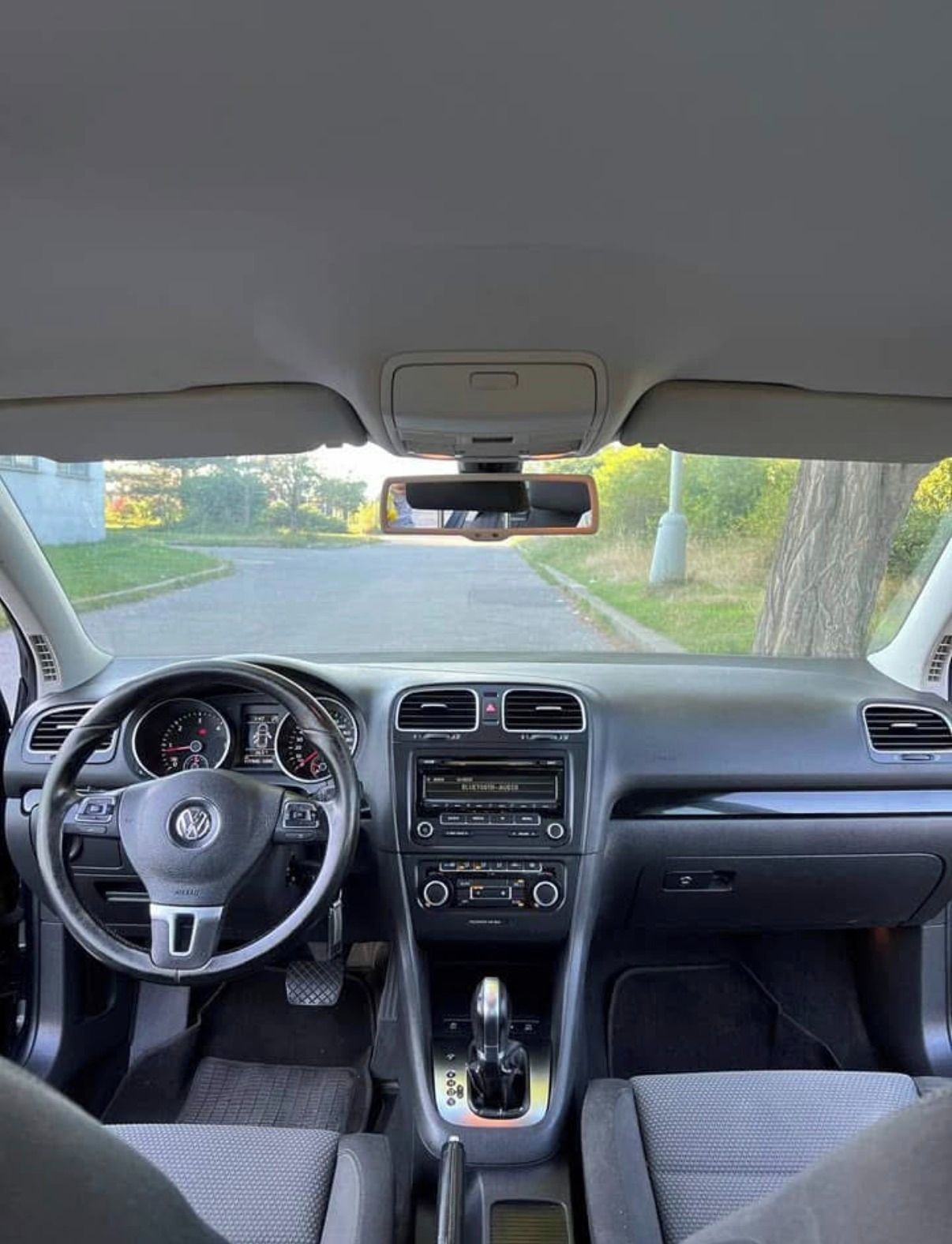 Volkswagen Golf, 1.6 TDI - fotka 2