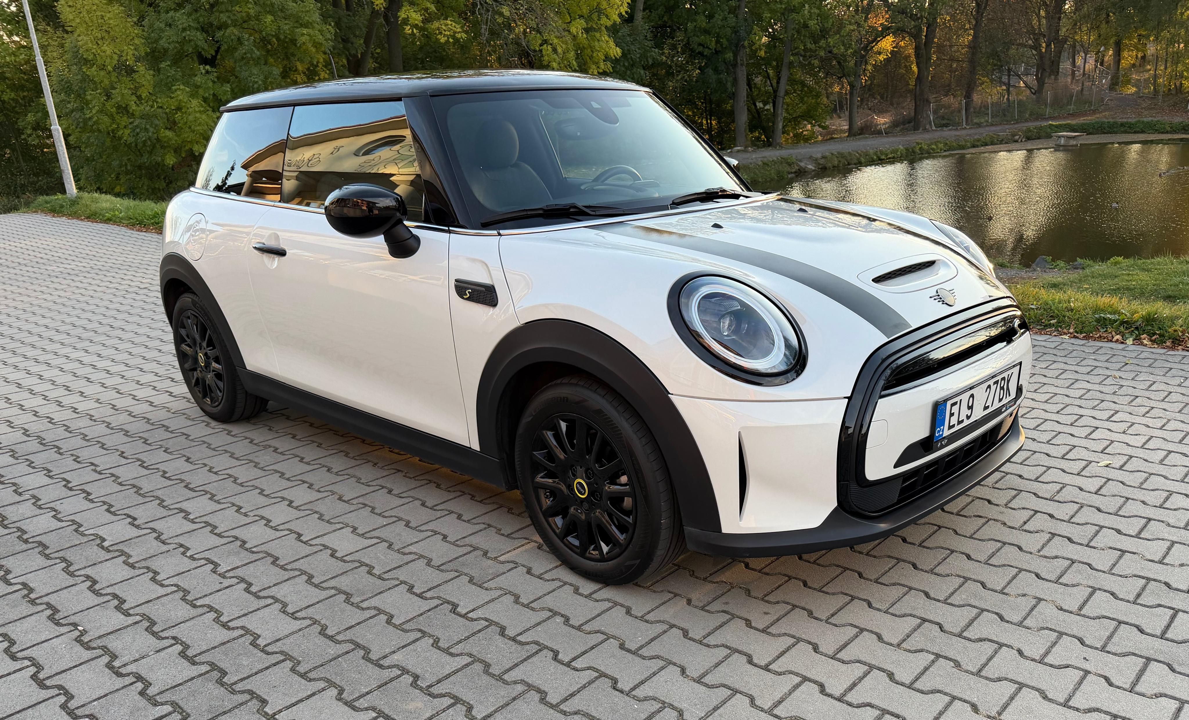 Mini Cooper S, Mini Cooper SE elektro - fotka 3