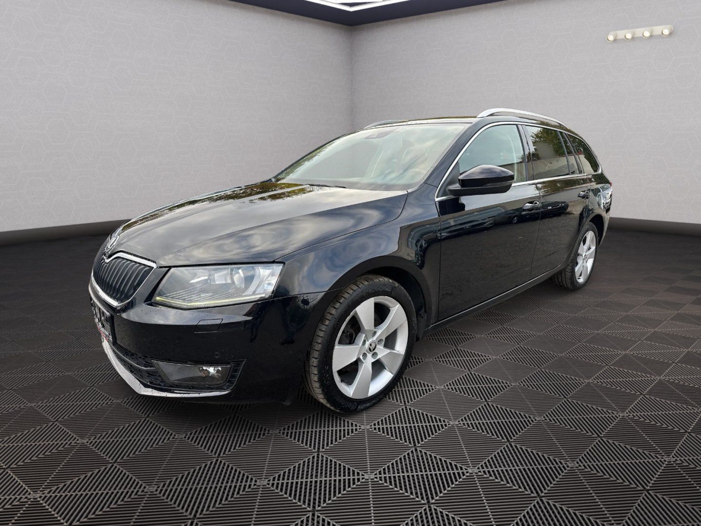 Škoda Octavia, 2,0TDI 110kw Elegance - fotka 3